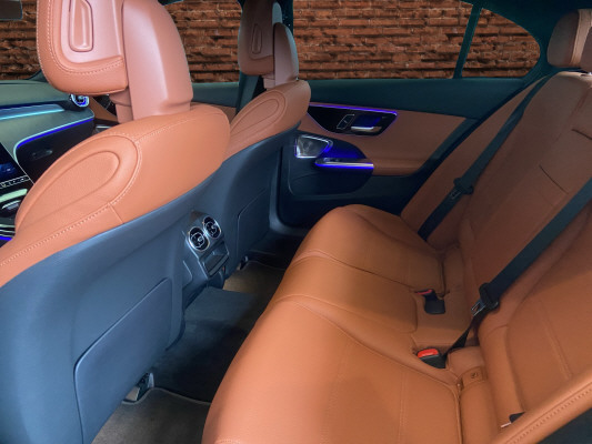 MERCEDES-BENZ C 200 4 Matic-image-13
