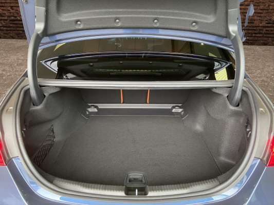 MERCEDES-BENZ C 200 4 Matic-image-7
