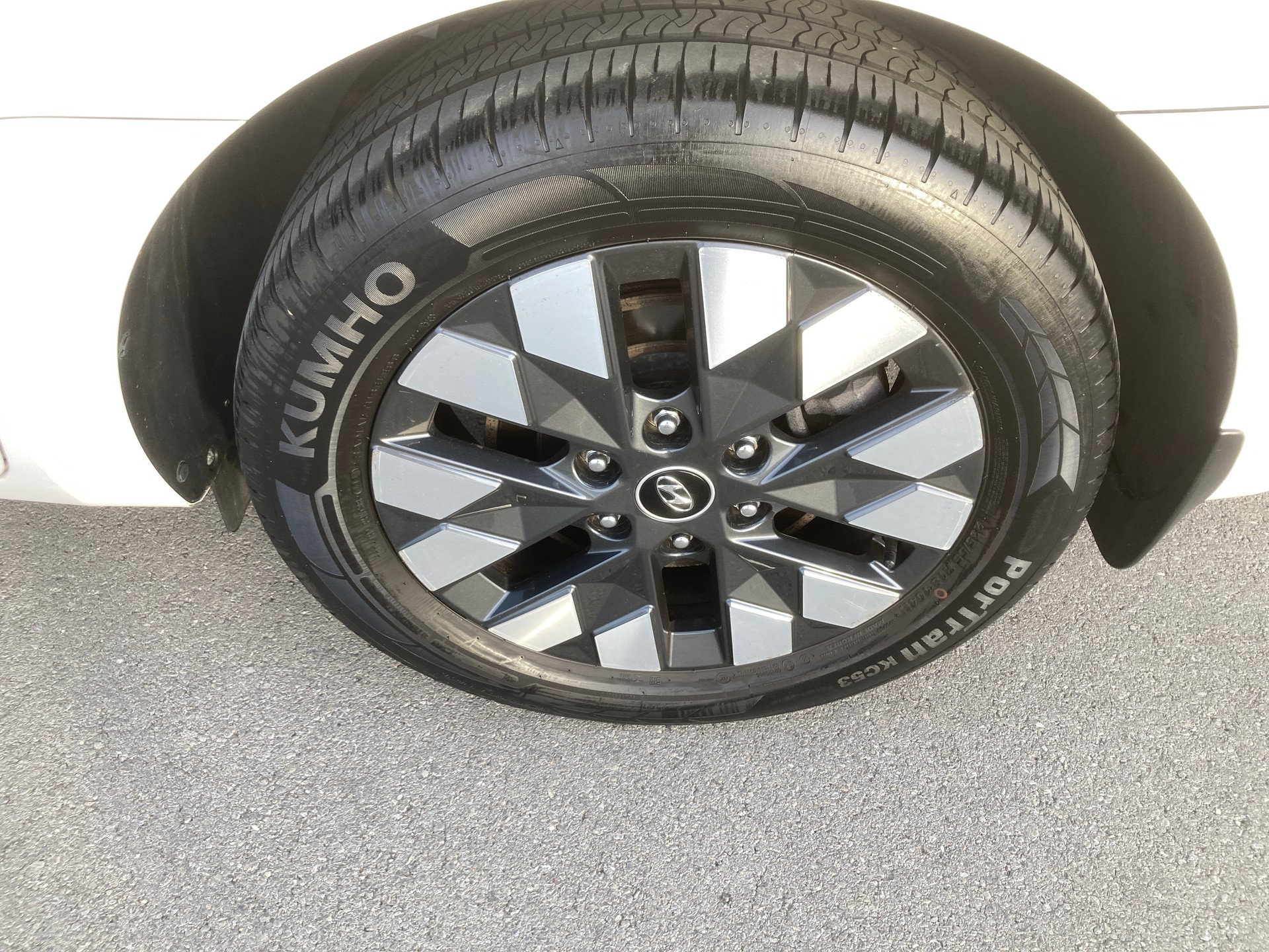 HYUNDAI Staria Premium 2.2 CRDi Vertex 4WD A-image-6