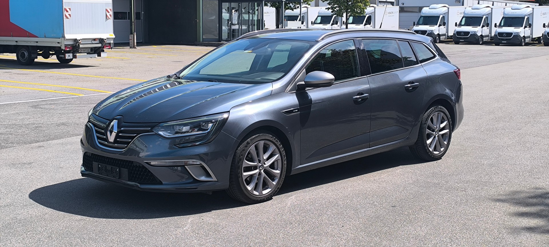 RENAULT Mégane Grandtour 1.5 dCi GT Line EDC-image-1