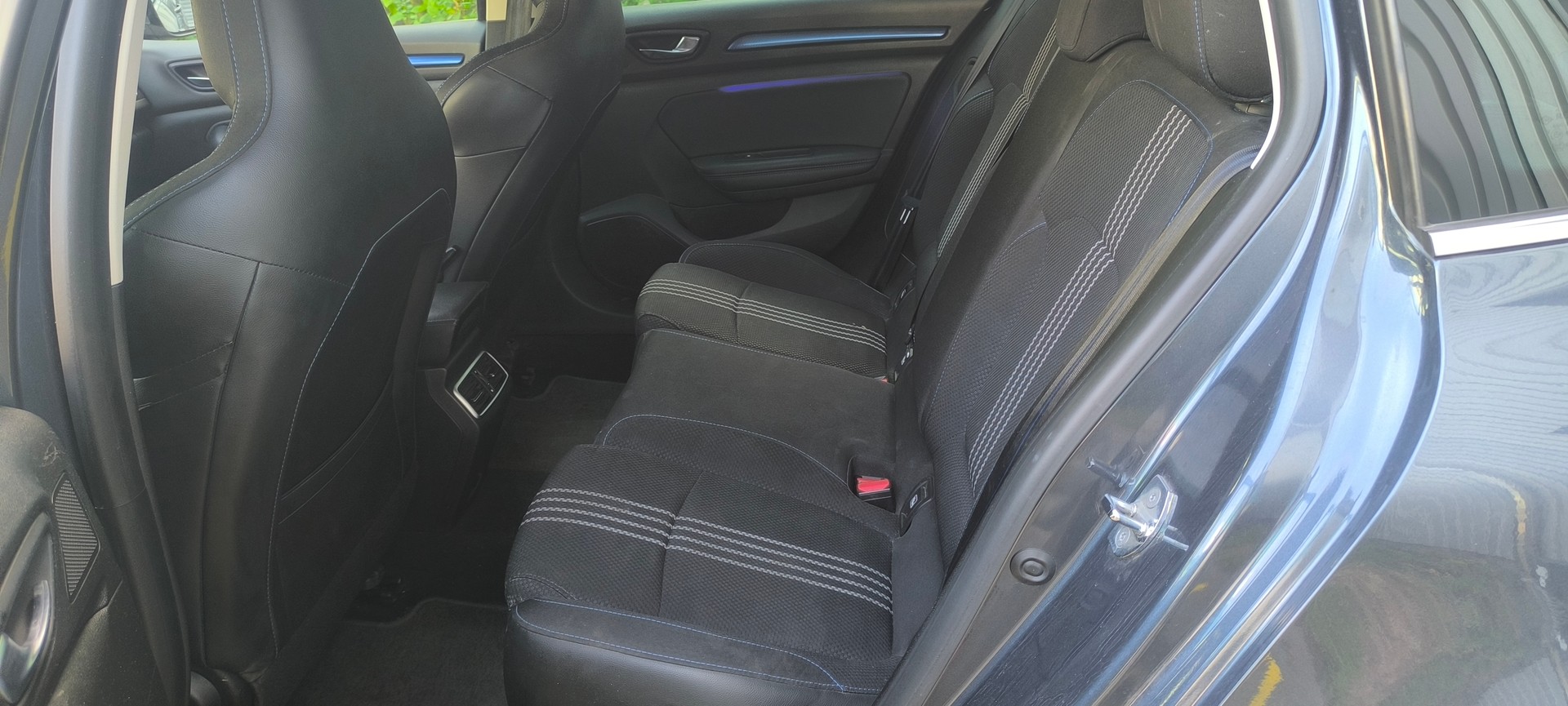 RENAULT Mégane Grandtour 1.5 dCi GT Line EDC-image-15