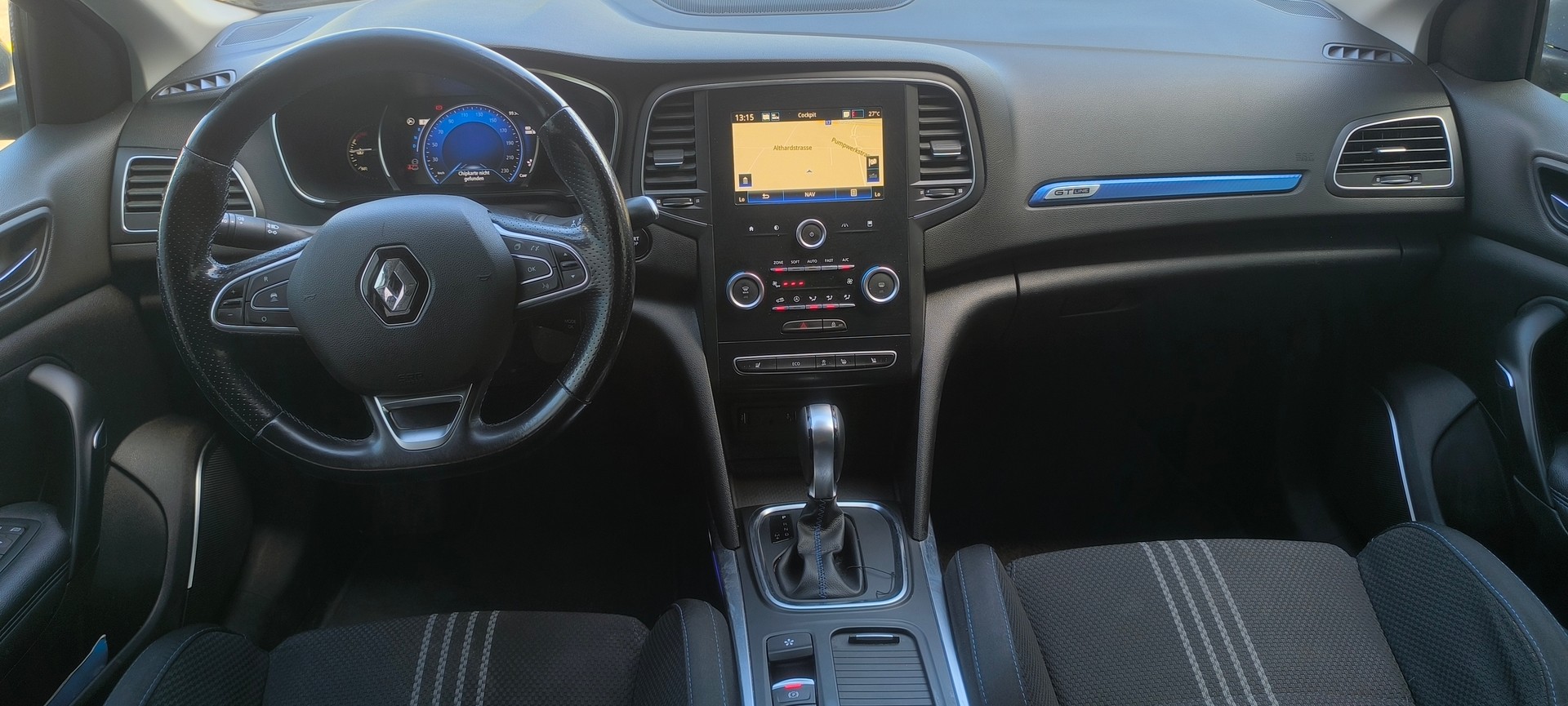 RENAULT Mégane Grandtour 1.5 dCi GT Line EDC-image-9