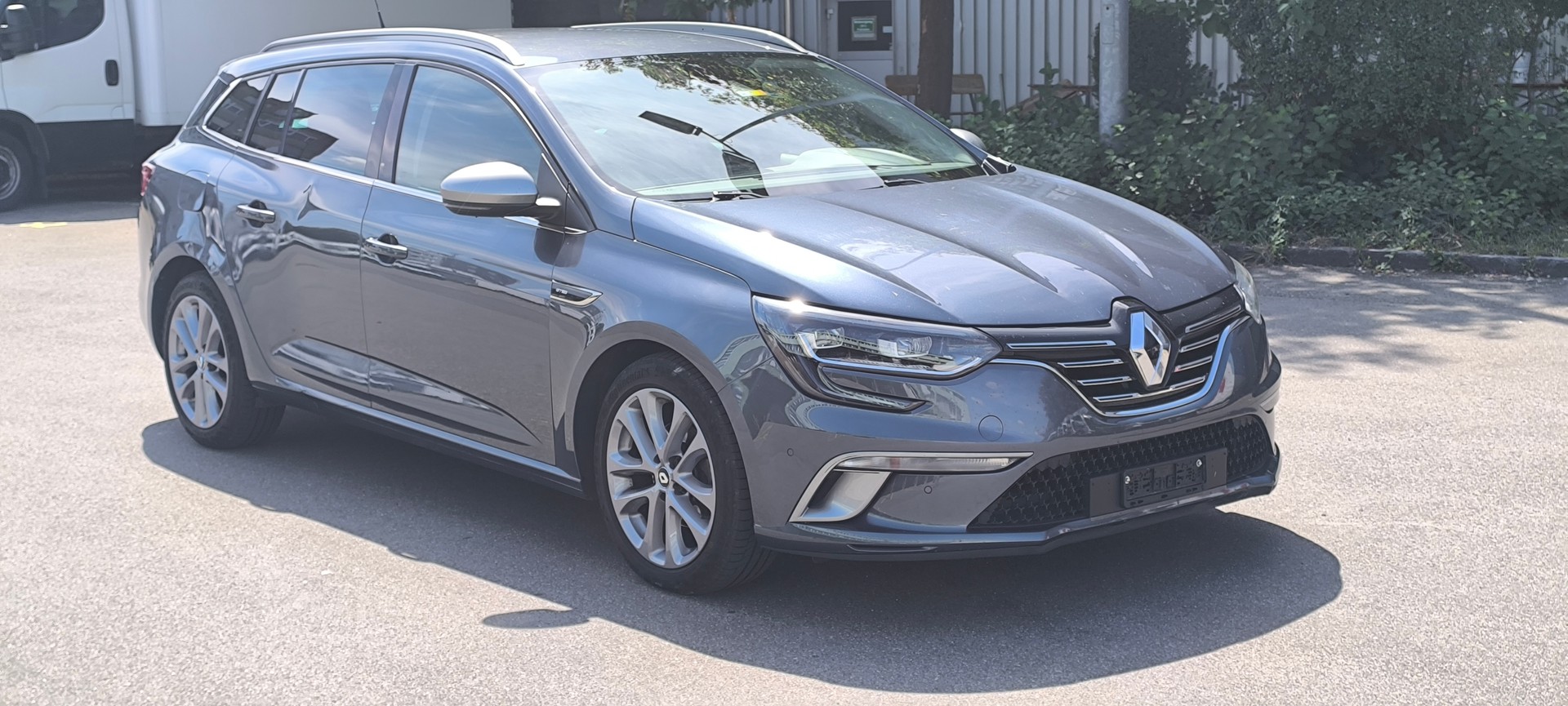 RENAULT Mégane Grandtour 1.5 dCi GT Line EDC-image-4
