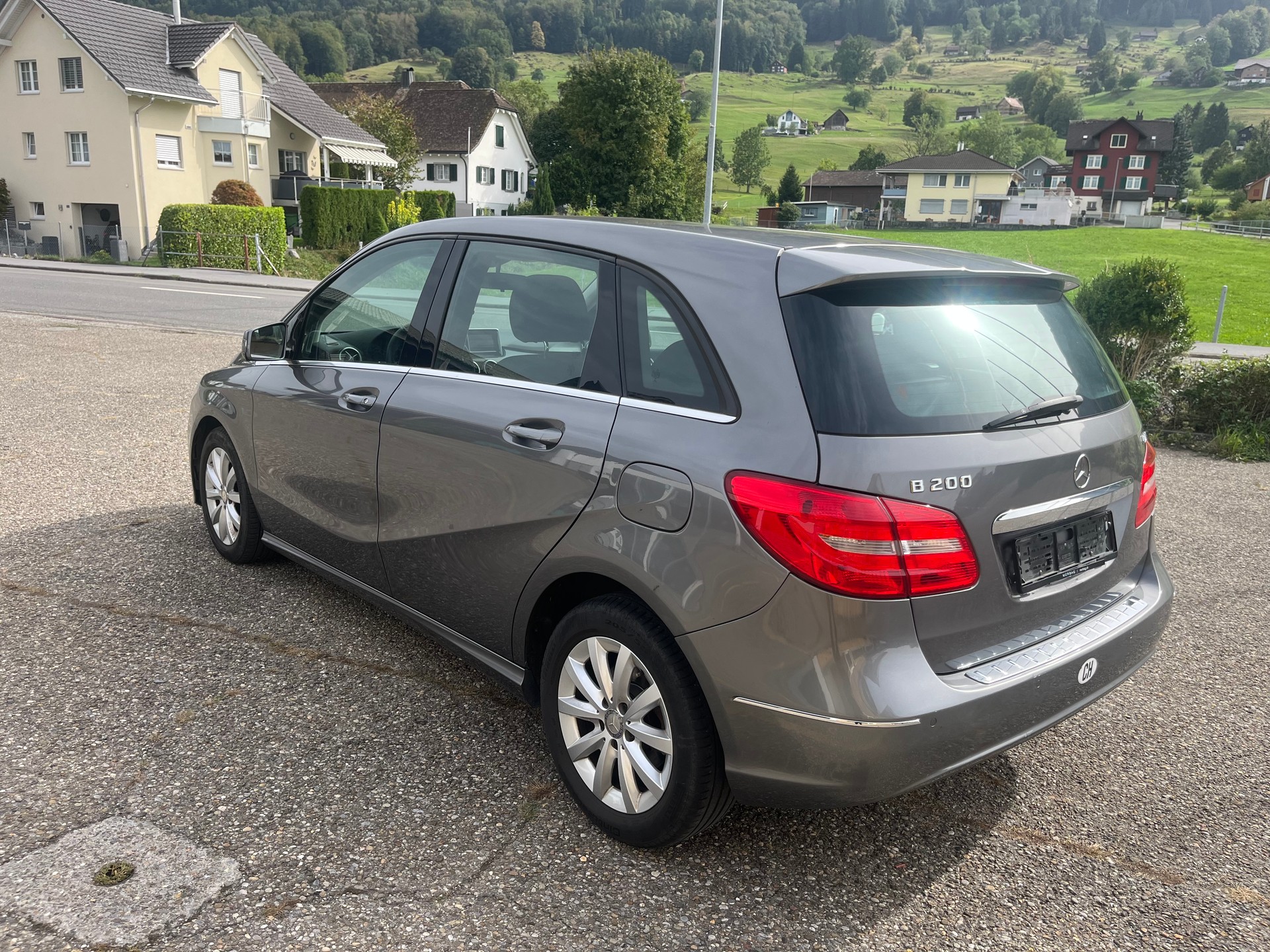 MERCEDES-BENZ B 200 CDI 7G-DCT-image-2