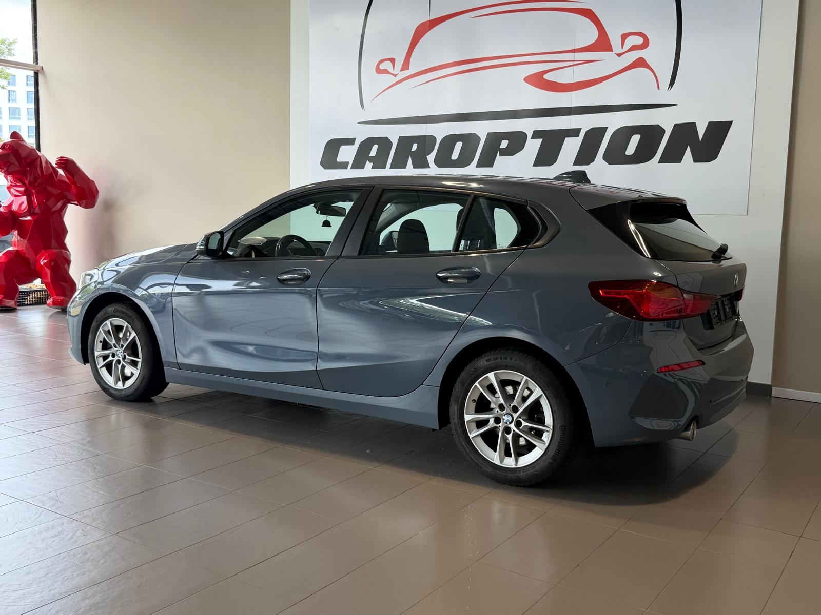 BMW 118i Steptronic Sport Line-image-6