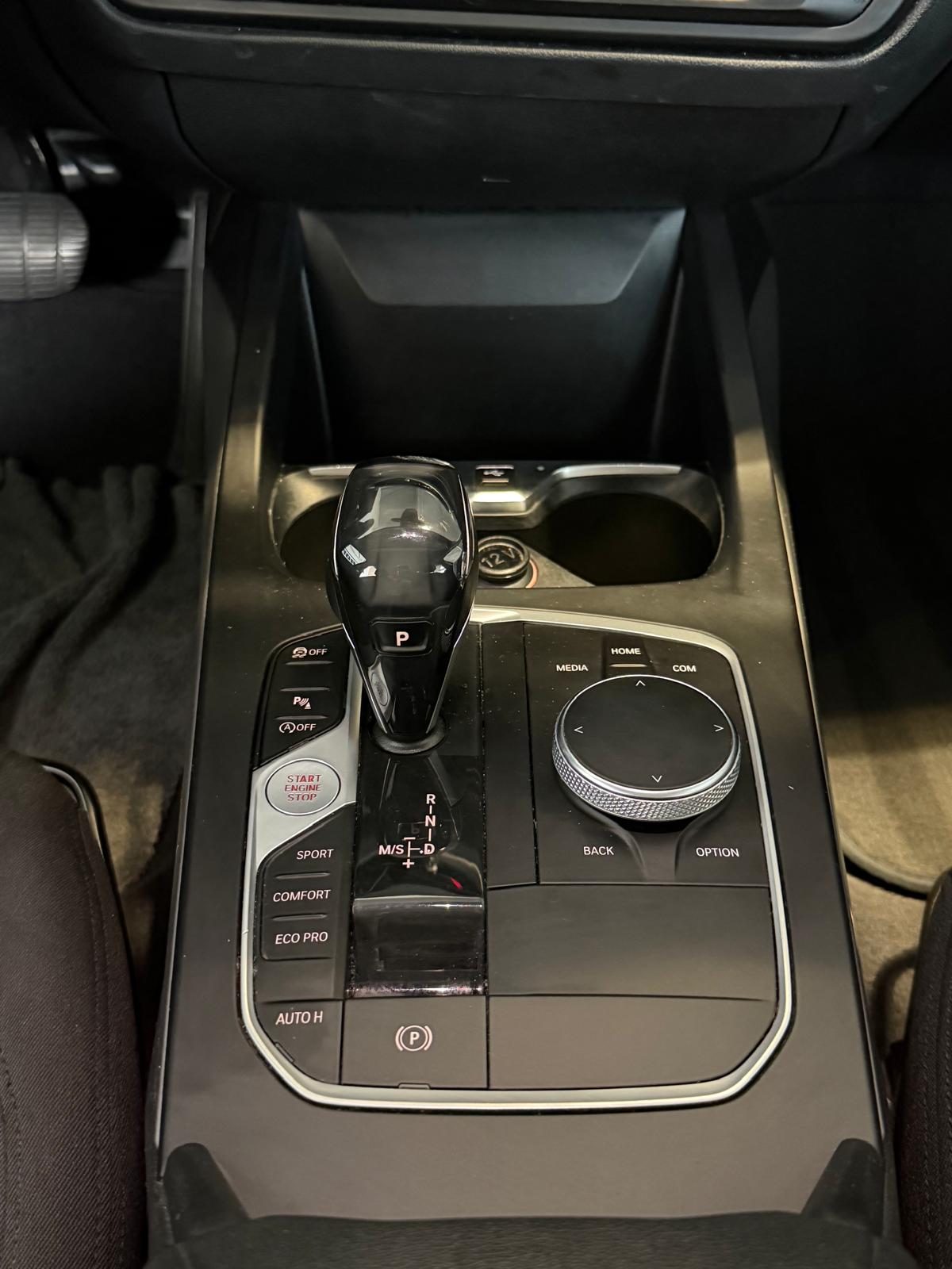 BMW 118i Steptronic Sport Line-image-12