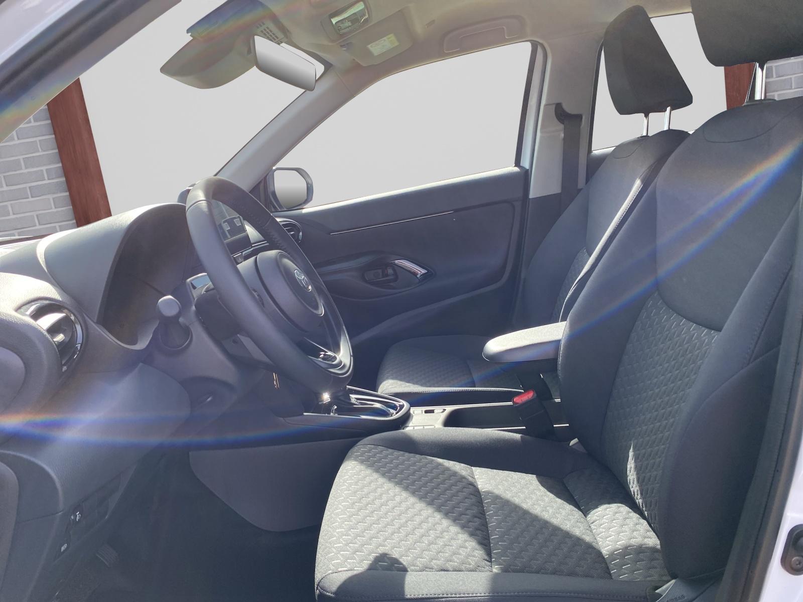 TOYOTA Yaris Cross 1.5 VVT-i HSD Comfort-image-7