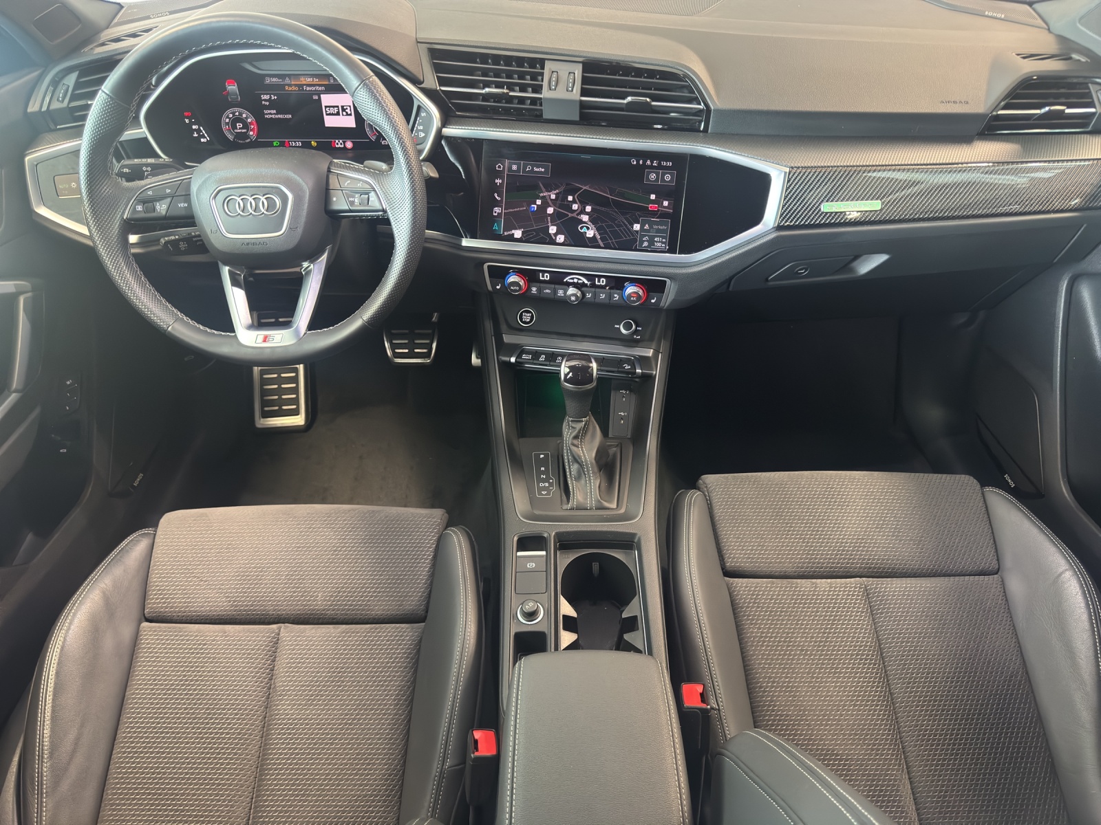 AUDI Q3 Sportback 40 TFSI S line quattro S-tronic-image-8