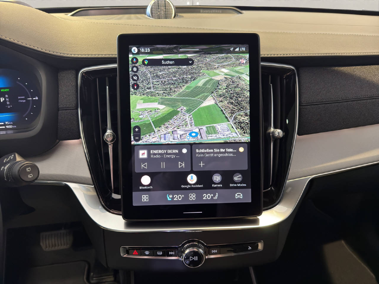 VOLVO XC90 2.0 T8 TE Black Edition eAWD-image-8