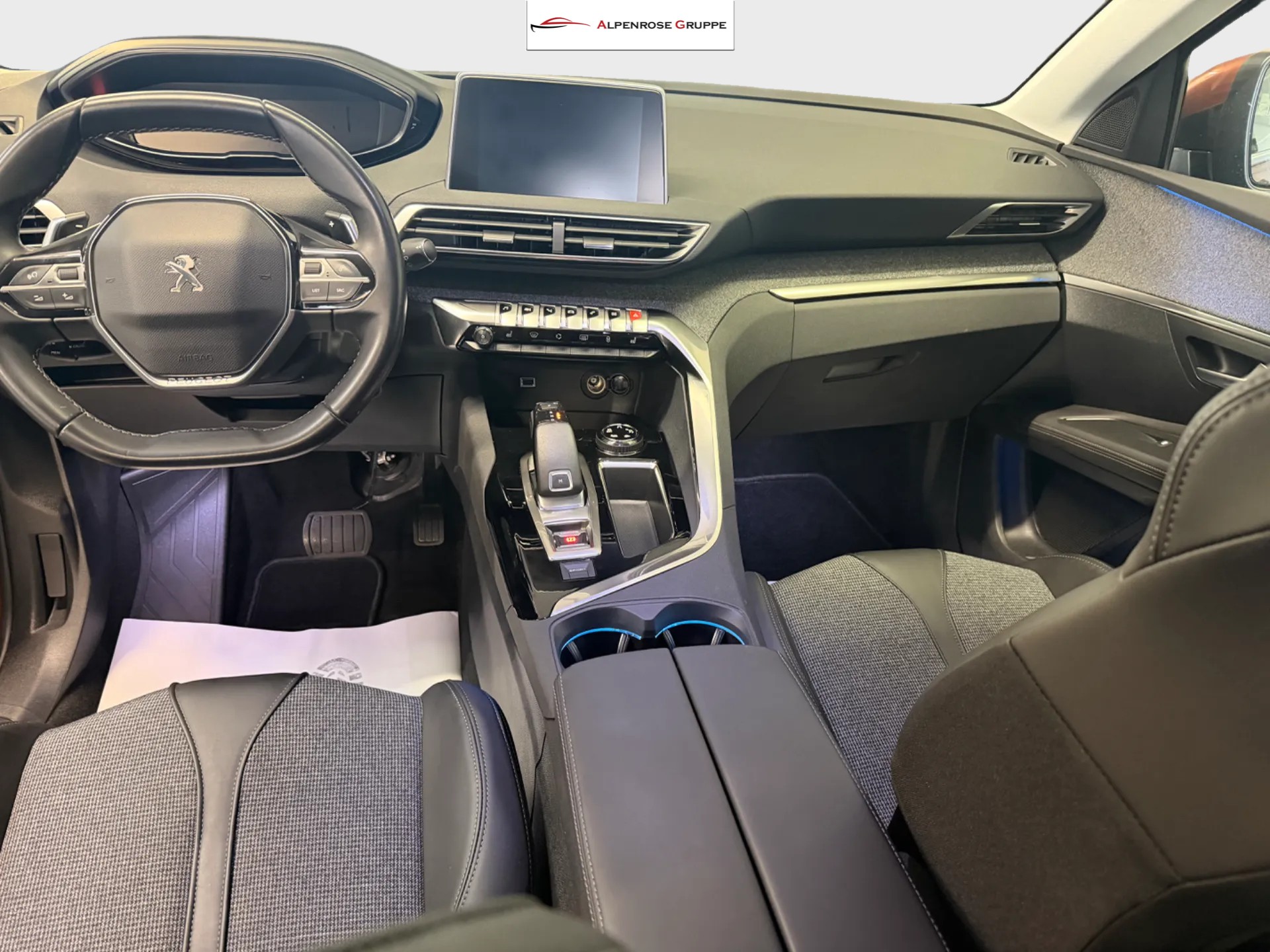 PEUGEOT 3008 1.6 THP Allure EAT-image-10