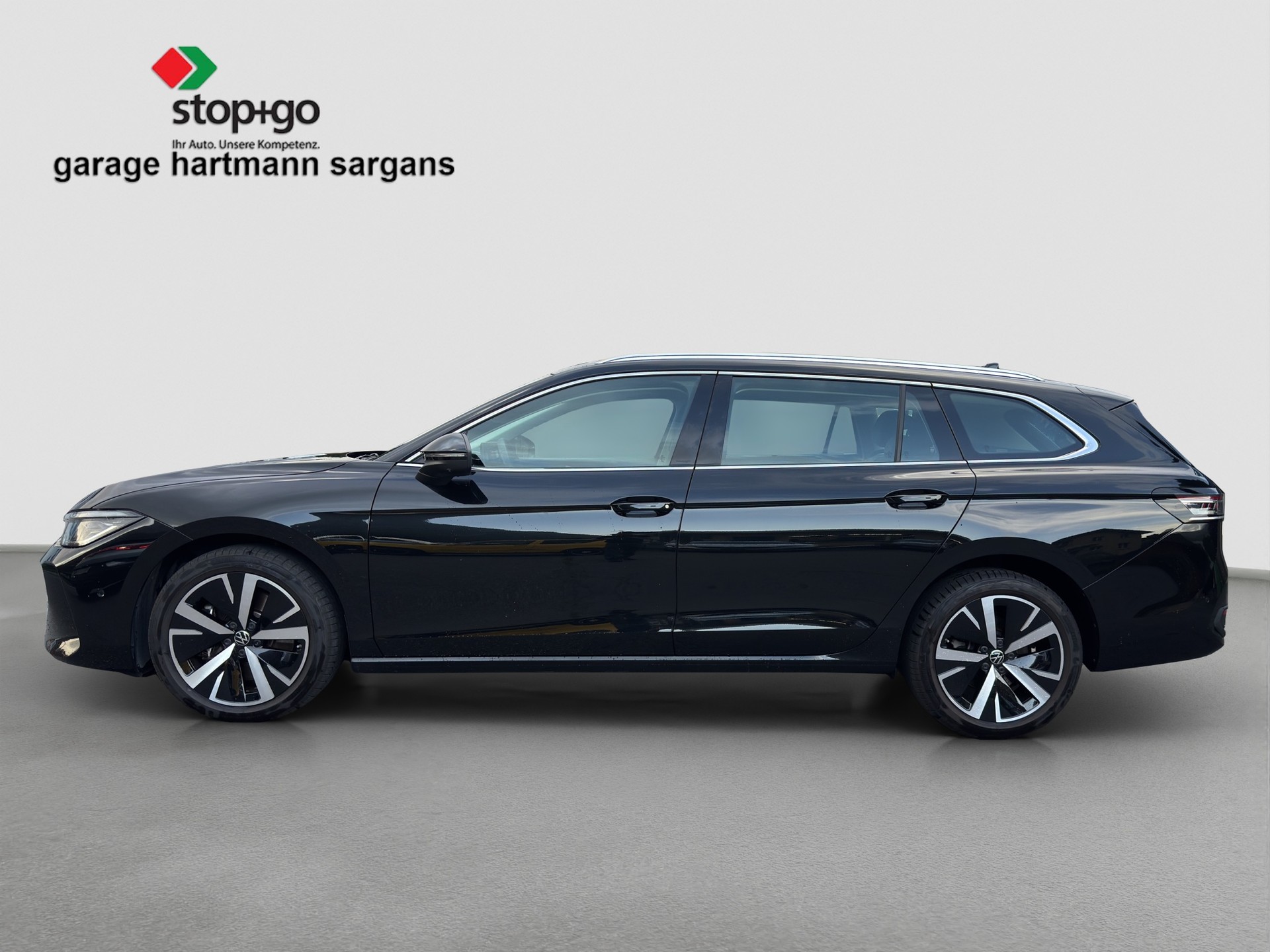 VW Passat Variant 2.0 TDI evo Business 4 Motion DSG-image-5