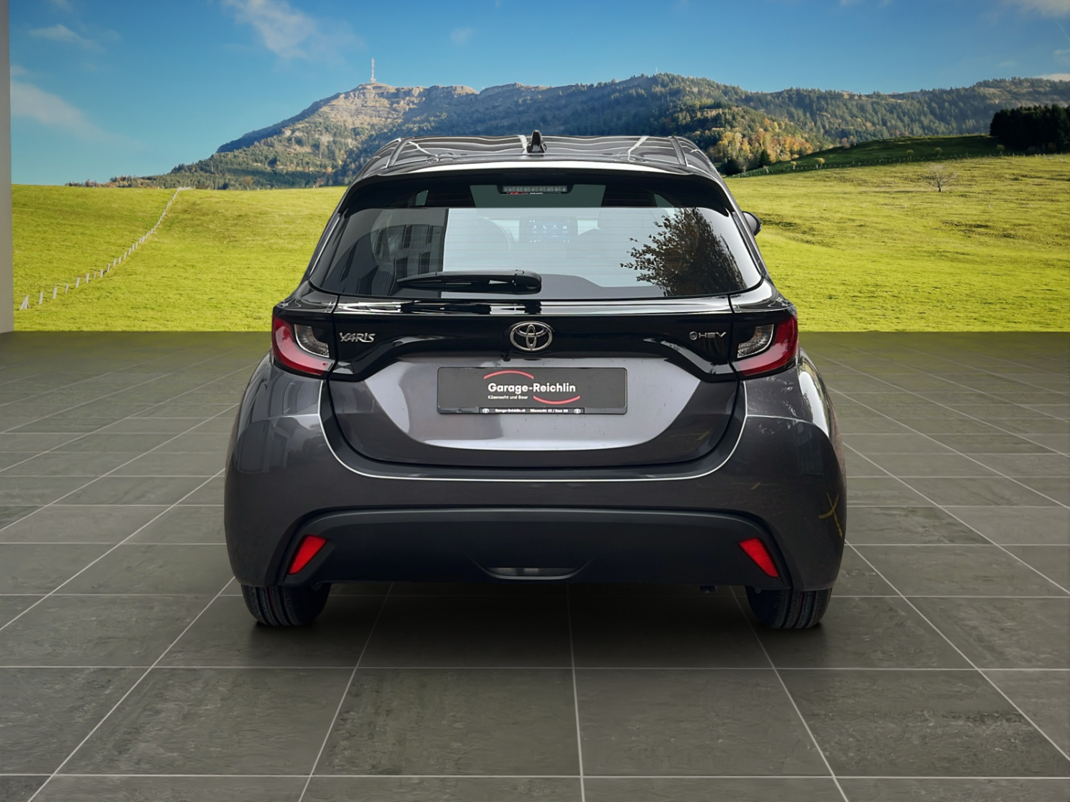 TOYOTA Yaris 1.5 VVT-i HSD Comfort-image-3