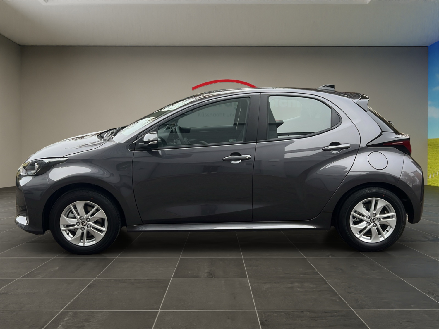 TOYOTA Yaris 1.5 VVT-i HSD Comfort-image-1