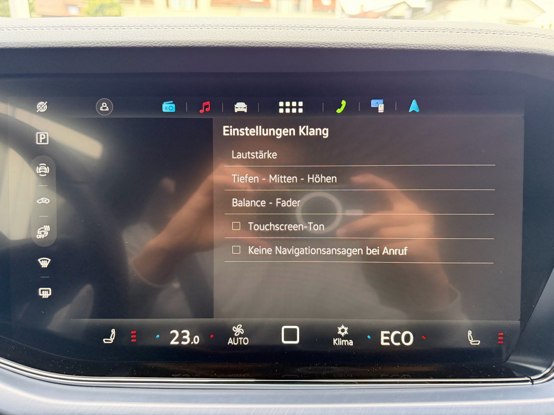 VW Touareg R 3.0 TSI eHYBRID 462 PS 4MOTION-image-17