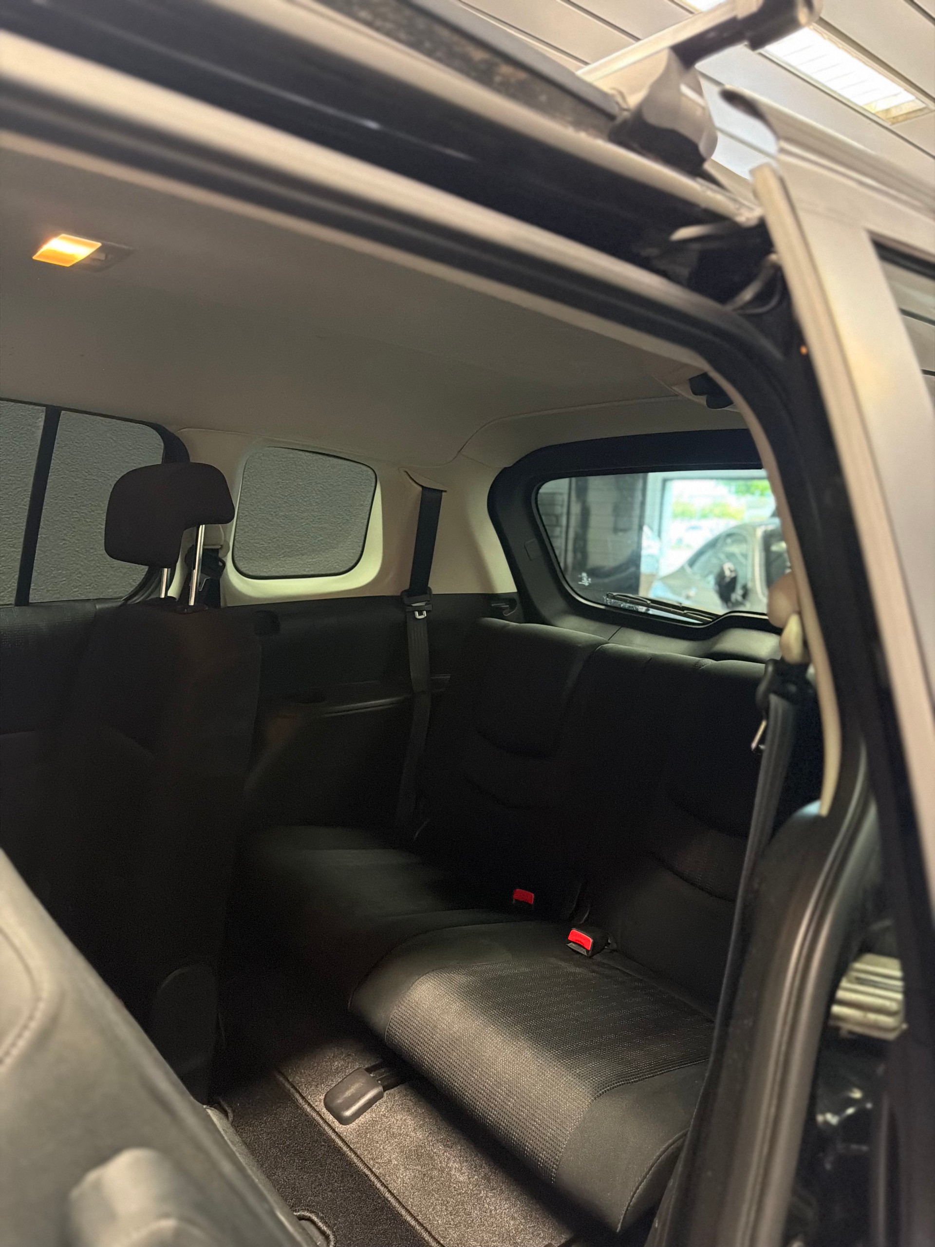 MAZDA 5 2.0 16V Exclusive-image-10