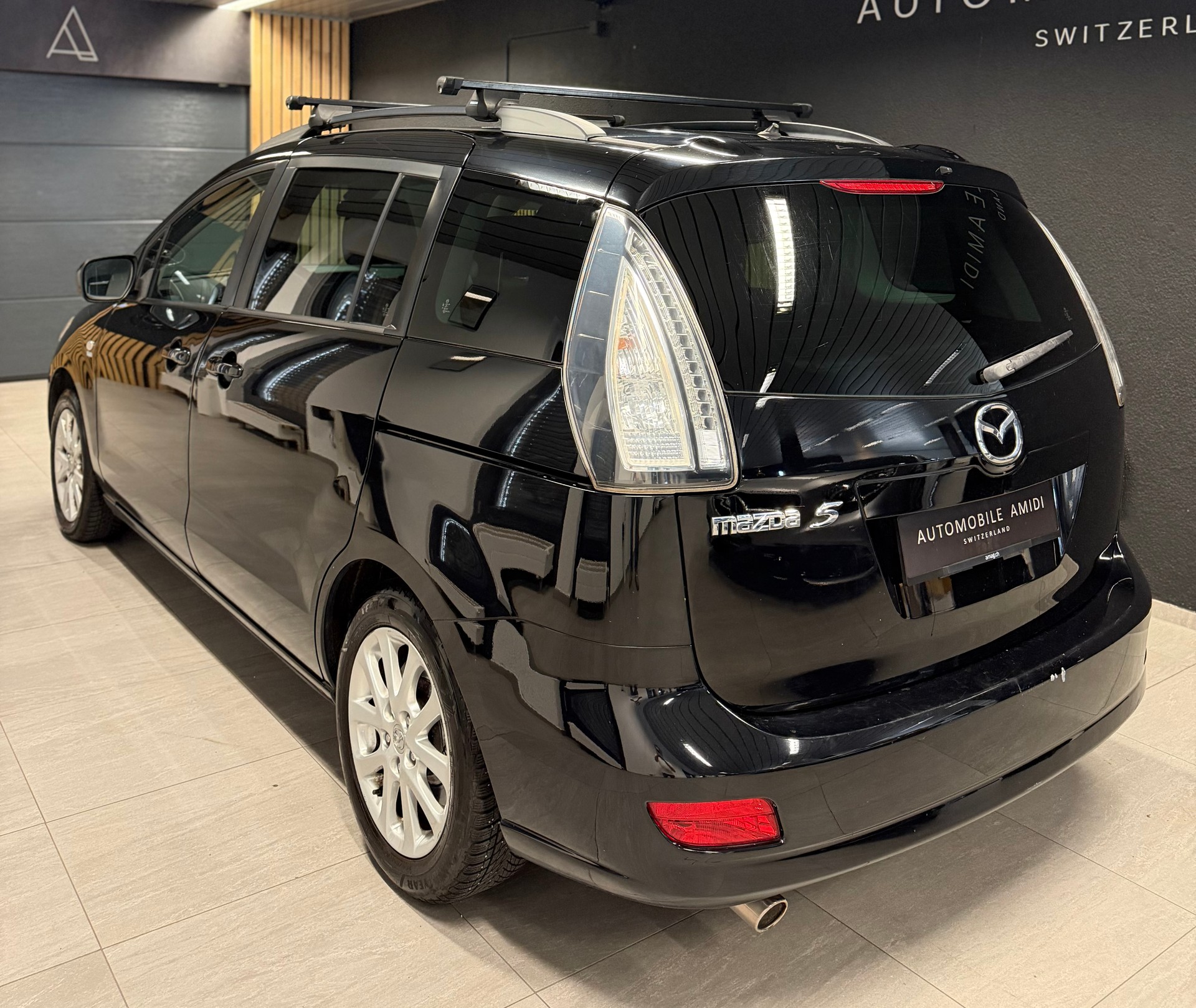 MAZDA 5 2.0 16V Exclusive-showroom-element-2