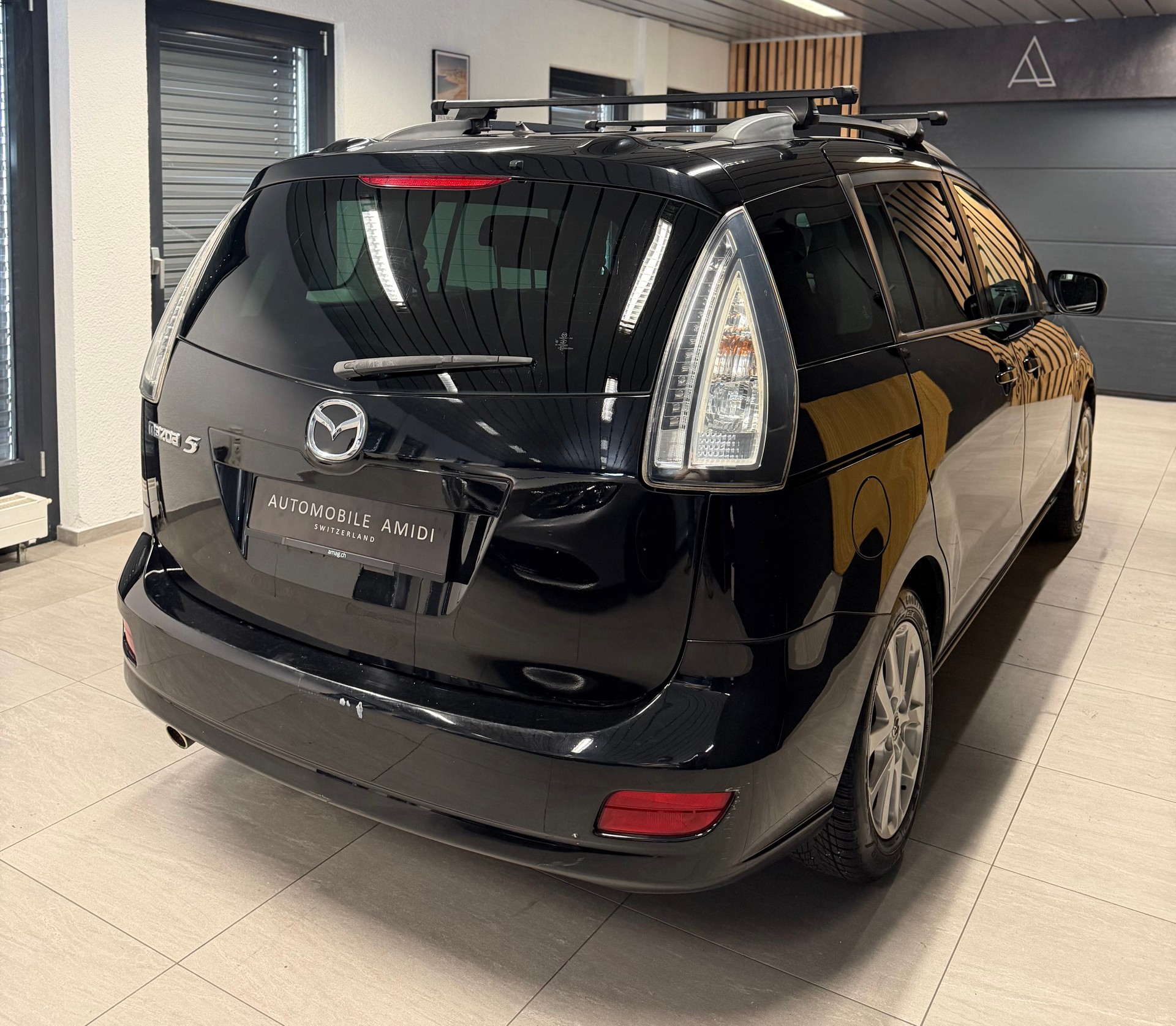 MAZDA 5 2.0 16V Exclusive-showroom-element-3