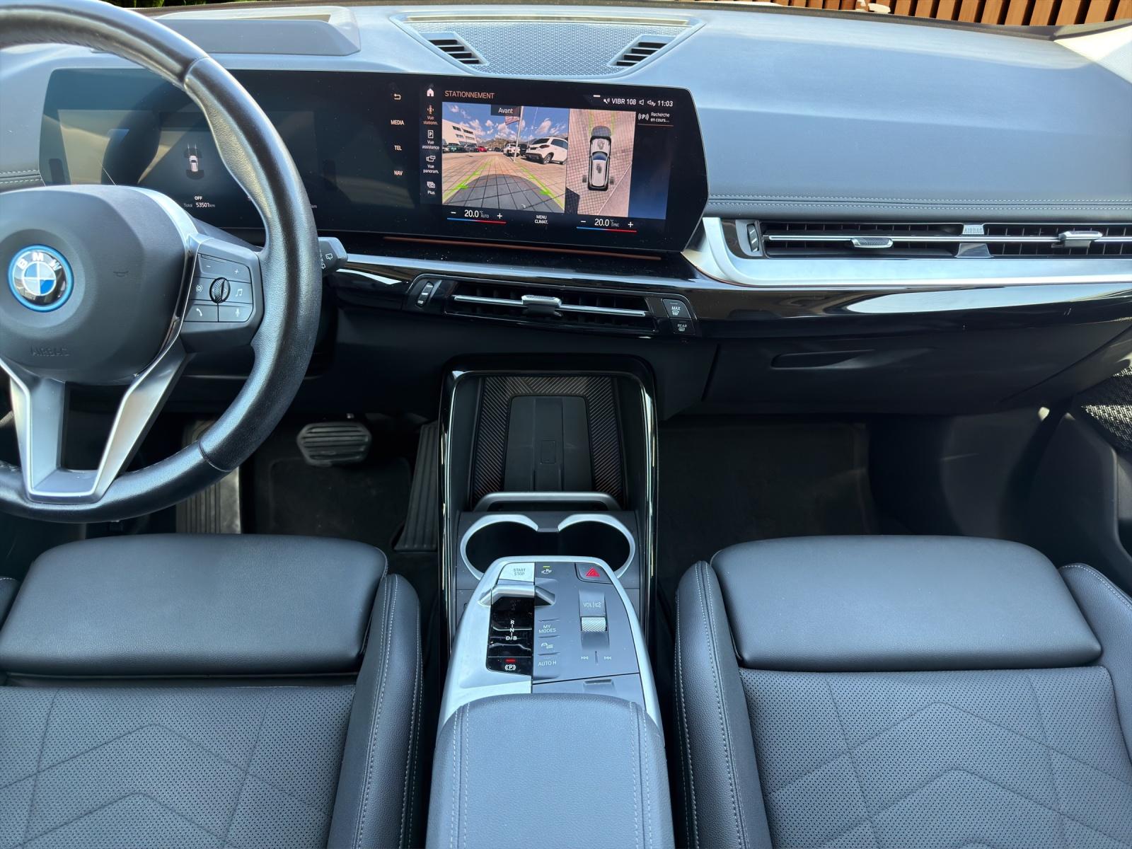 BMW iX1 xDrive 30 X-Line (CH) 🔋-image-12