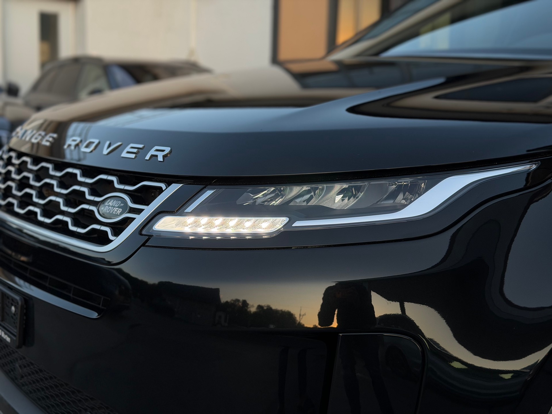 LAND ROVER Range Rover Evoque P 200 MHEV SE AT9-image-7