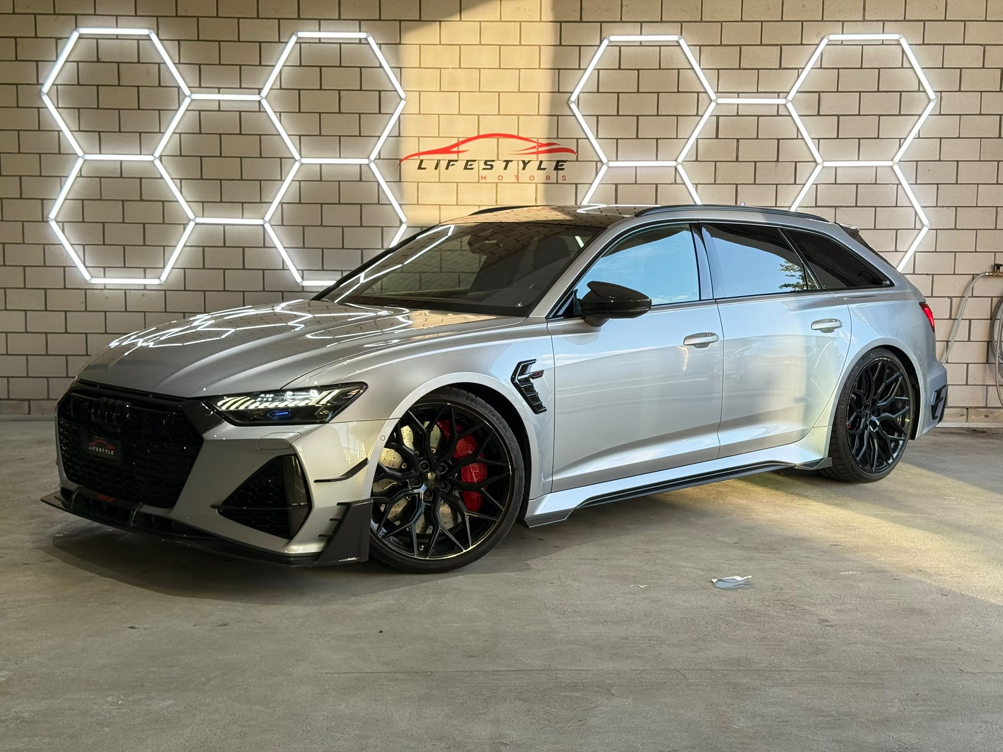 AUDI ABT RS6-R Avant 4.0 TFSI V8 quattro — slika 1