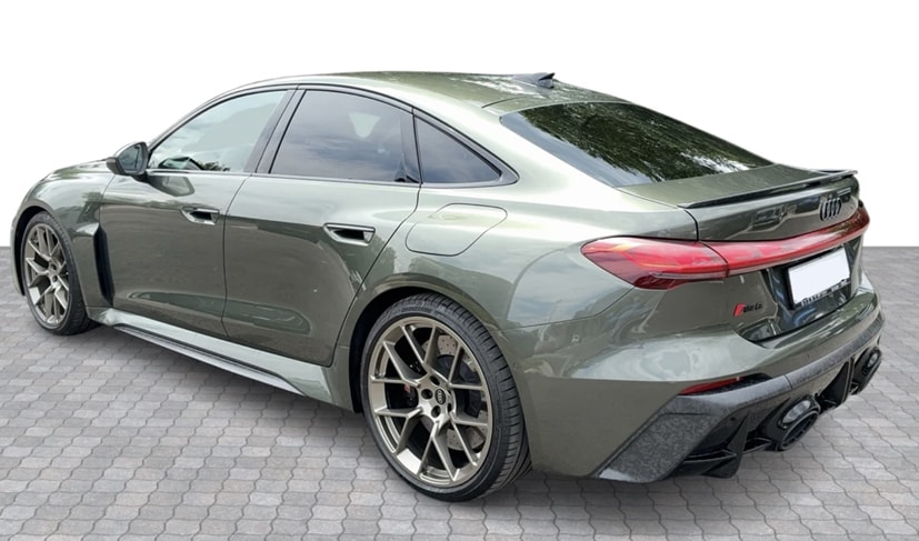 AUDI RS 5 Limousine TFSI 470 kW Tiptronic quatt *Bedford Green Metallic*-image-1