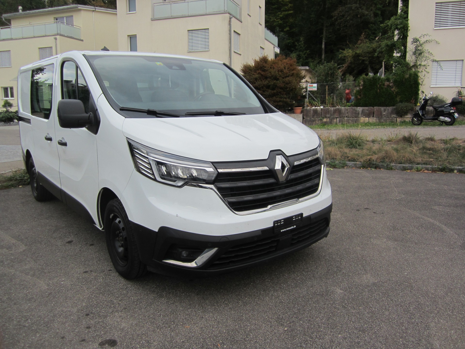 RENAULT Trafic 2.0 Blue dCi 130 Business L1H1