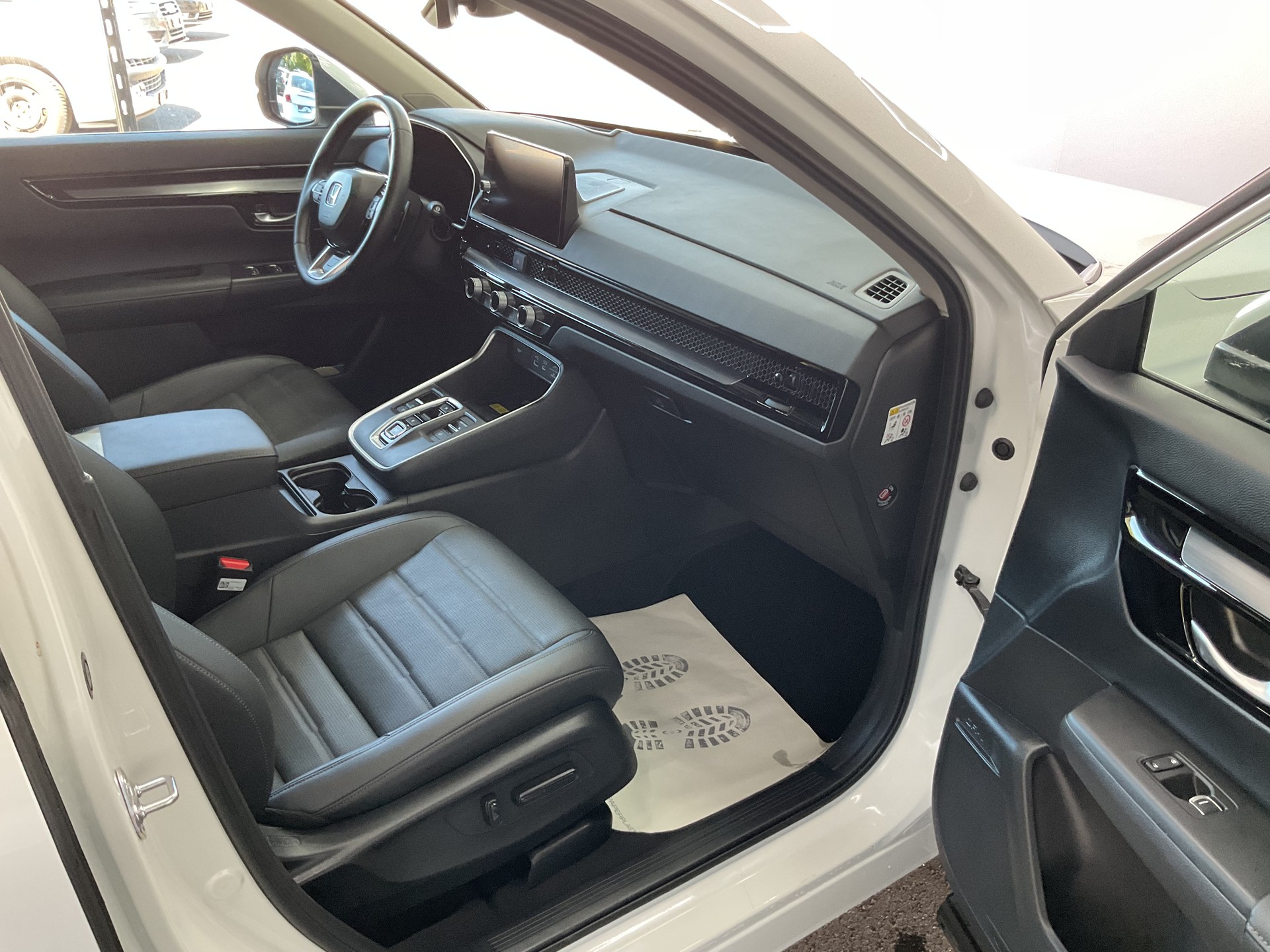 HONDA CR-V 2.0i MMD Hybrid Elegance 4WD Automatic-image-9