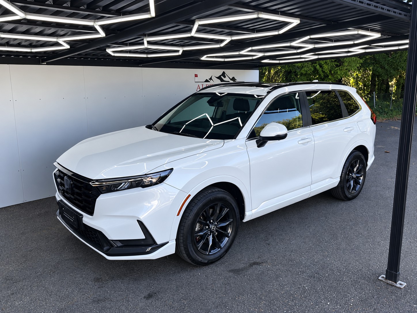 HONDA CR-V 2.0i MMD Hybrid Elegance 4WD Automatic-image-2