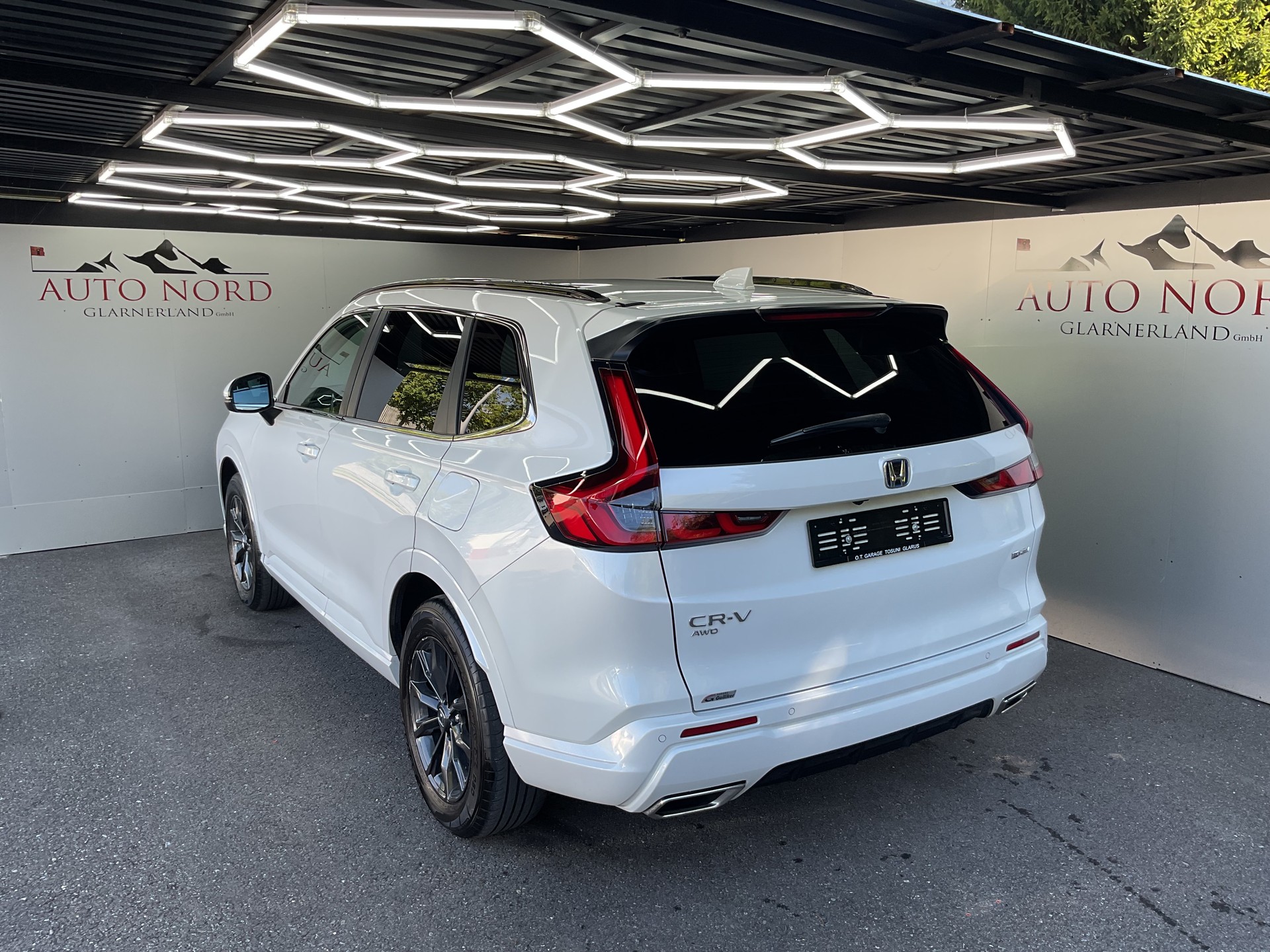 HONDA CR-V 2.0i MMD Hybrid Elegance 4WD Automatic-image-3