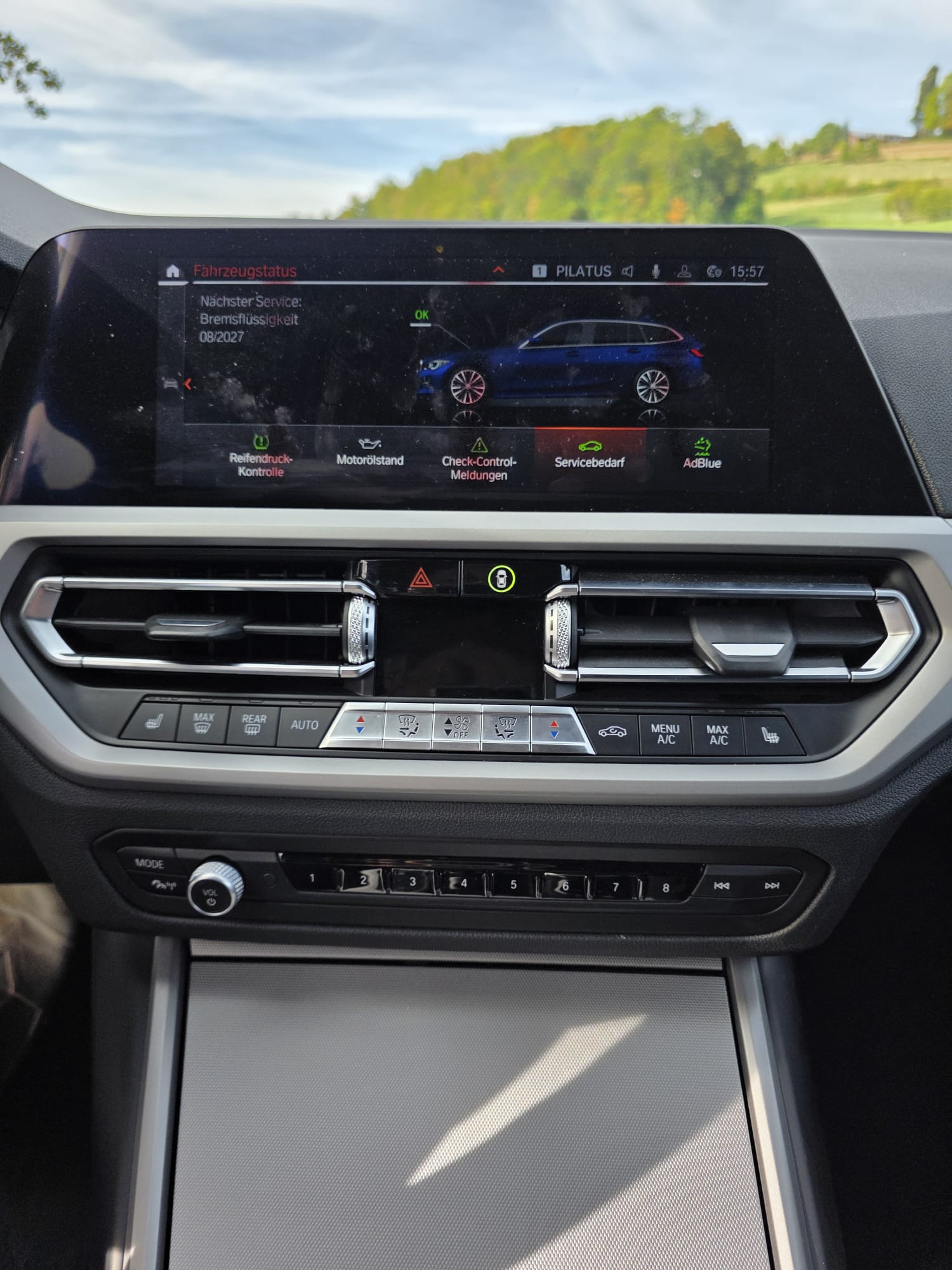 BMW 320d xDrive-image-2