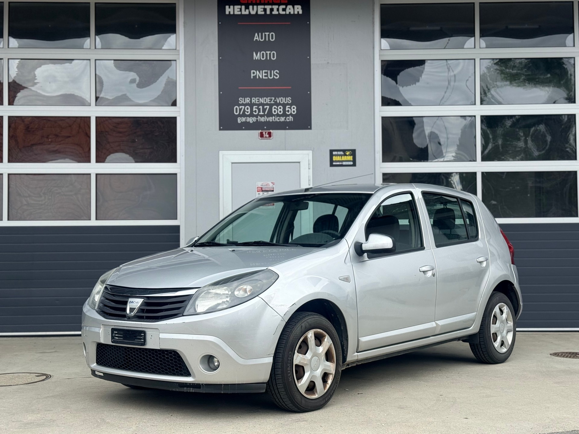 DACIA Sandero 1.2-image-0