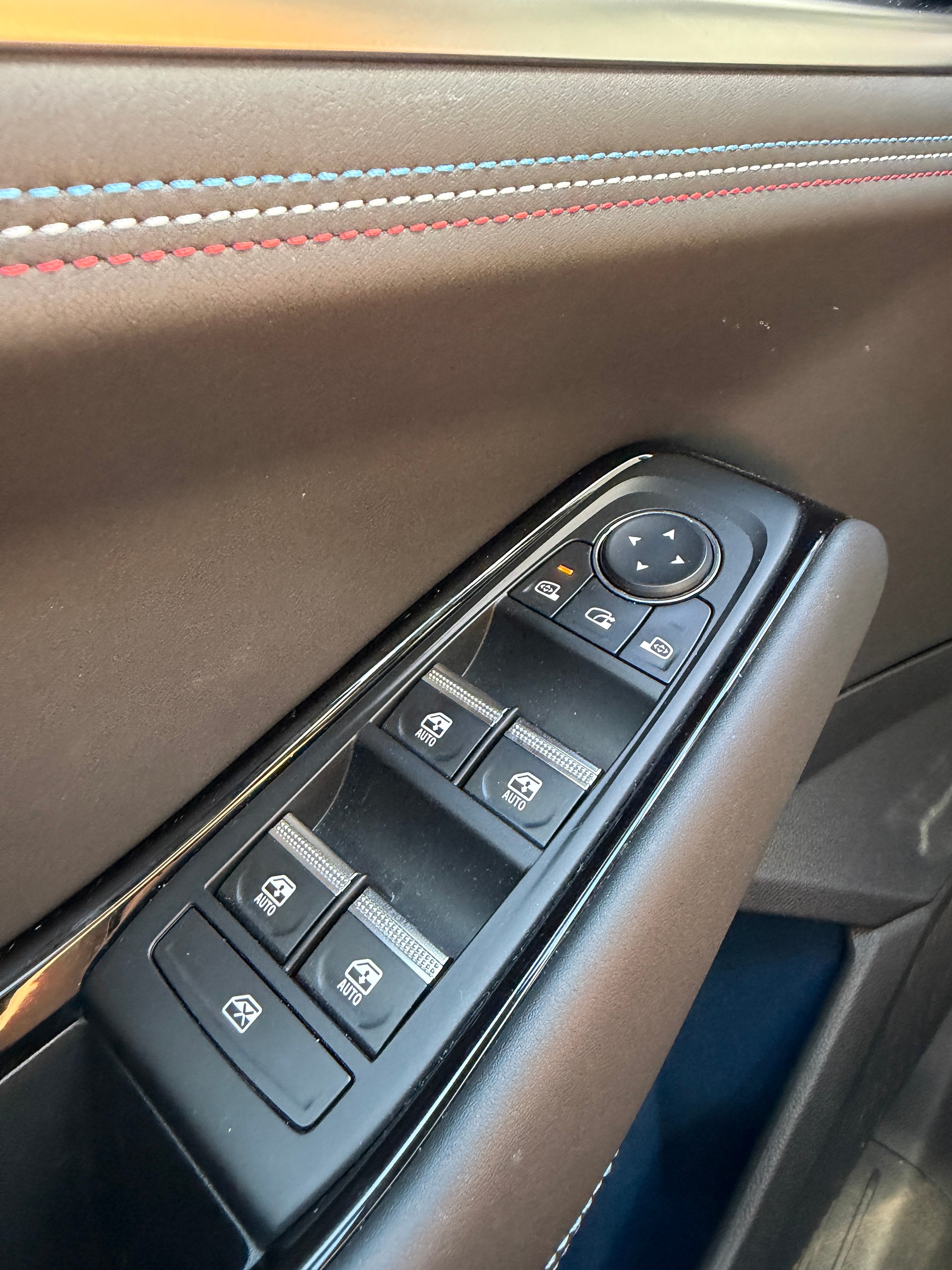RENAULT Rafale 1.2 E-Tech Plug-in Atelier Alpine-image-12