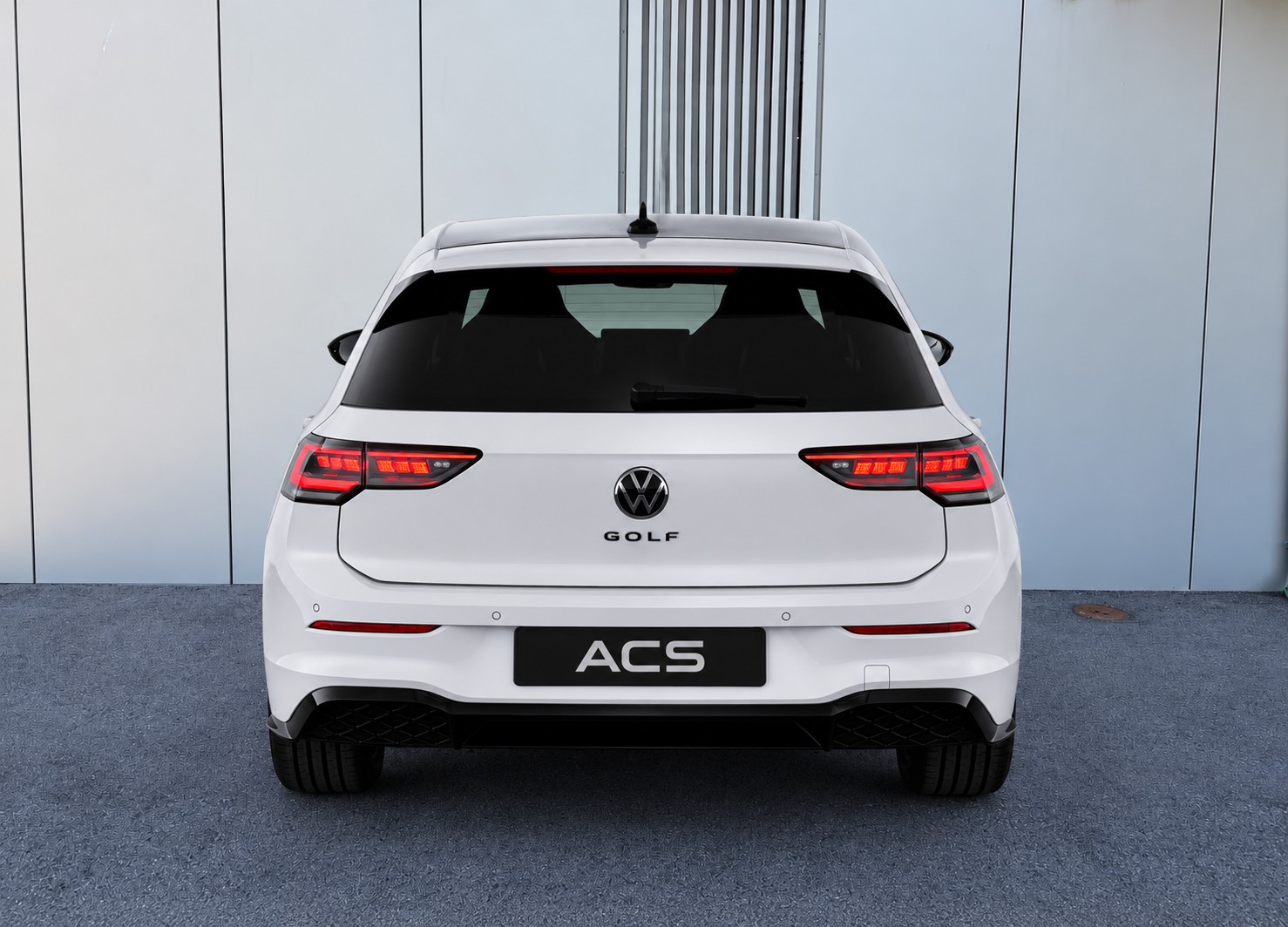 VW Golf 2.0 TDI R-Line DSG-image-3