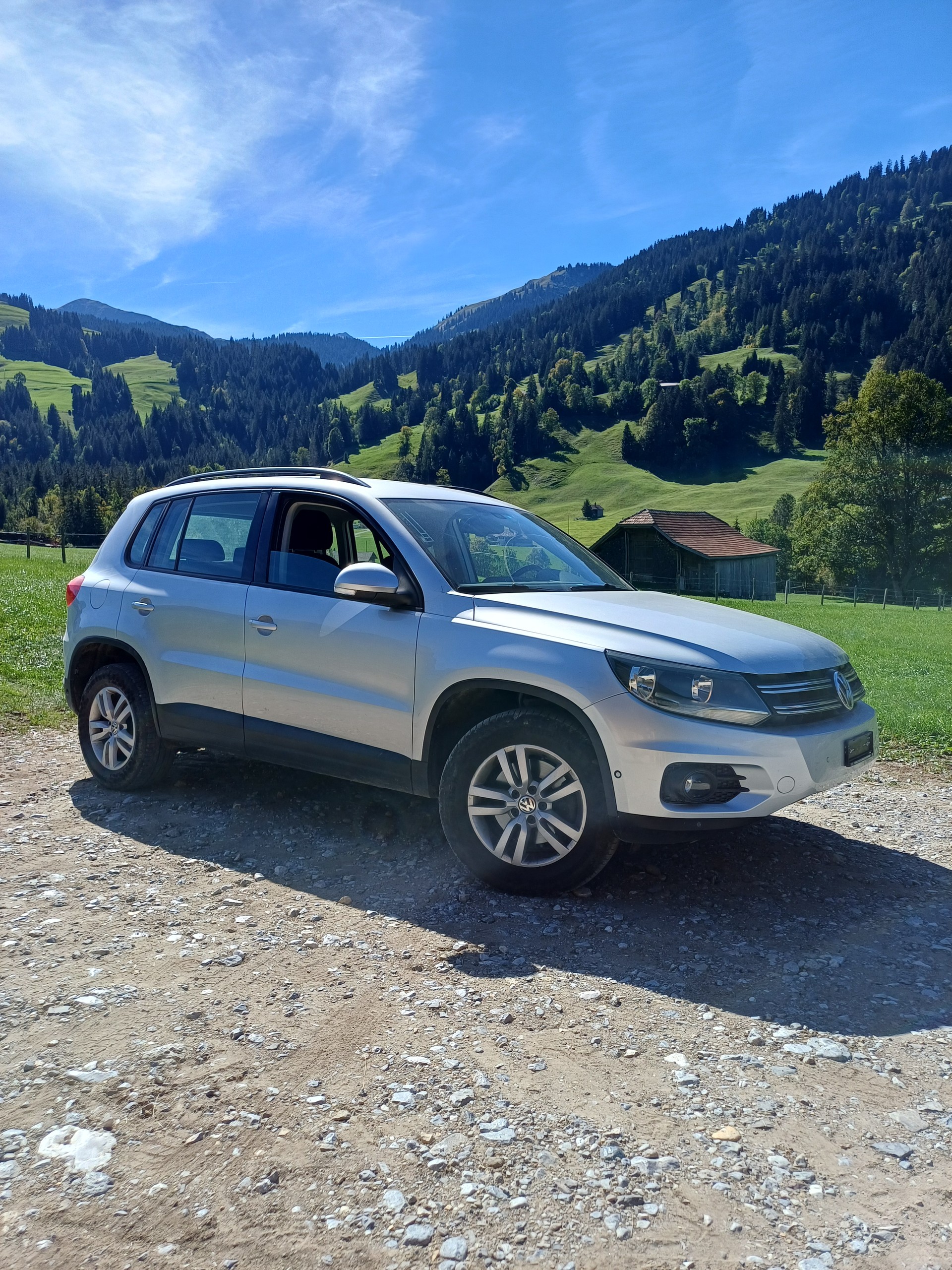 VW 1.4 TSI 160 Track & Field-image-0
