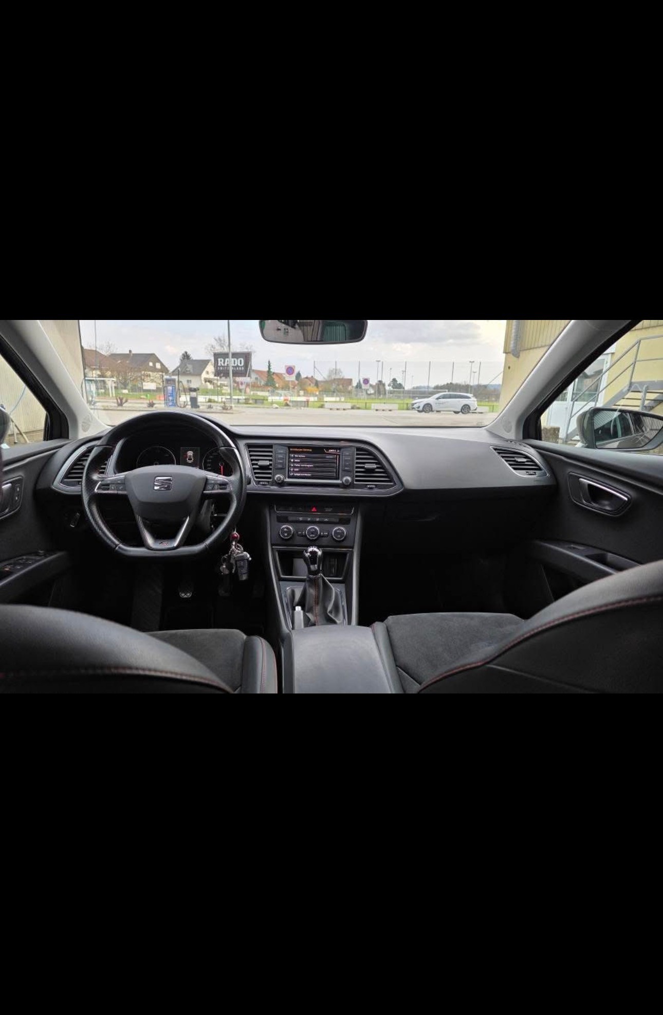 SEAT 2.0 TDI FR Line-image-4
