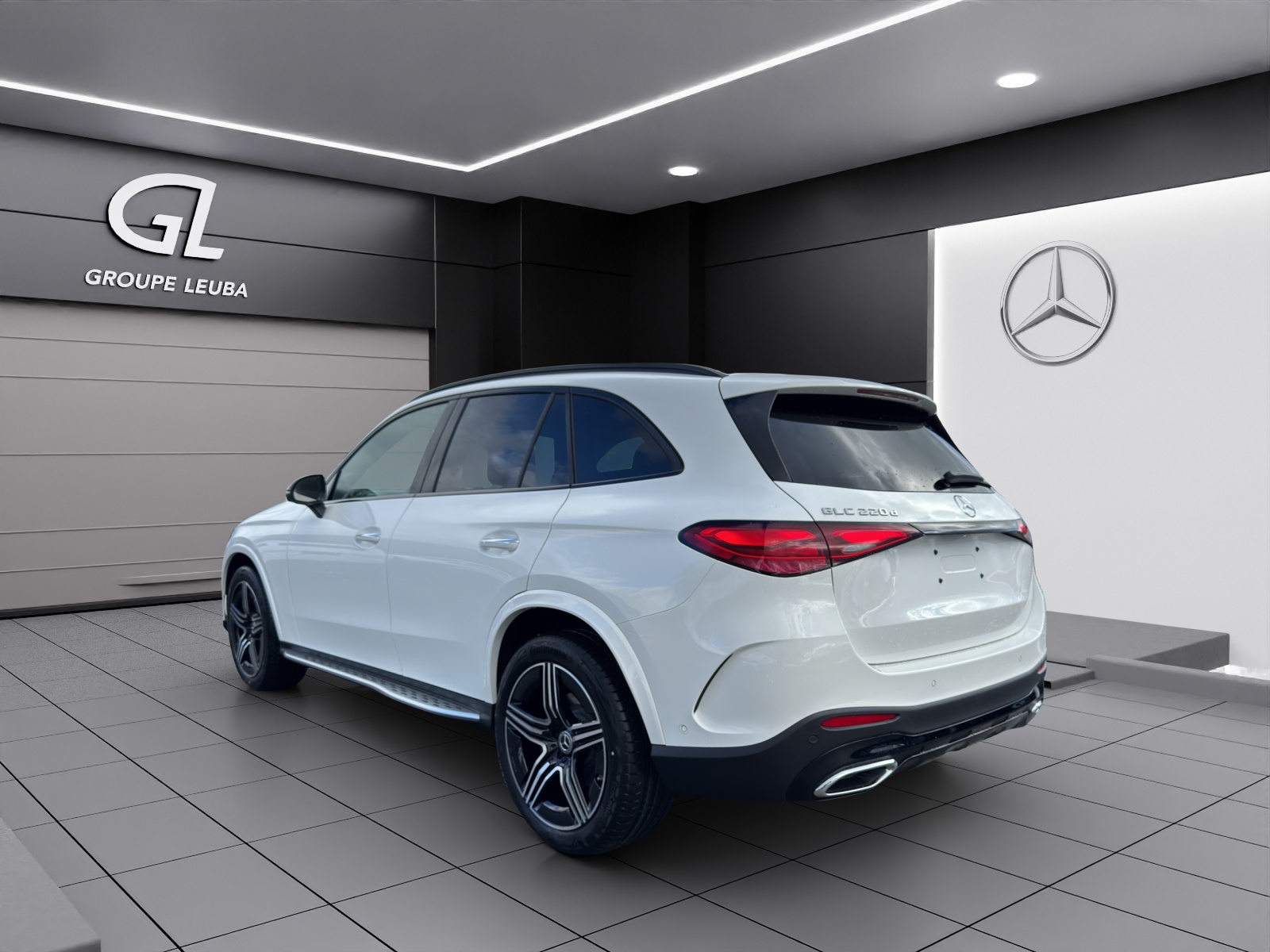 MERCEDES-BENZ GLC 220 d 4Matic 9G-Tronic-image-3