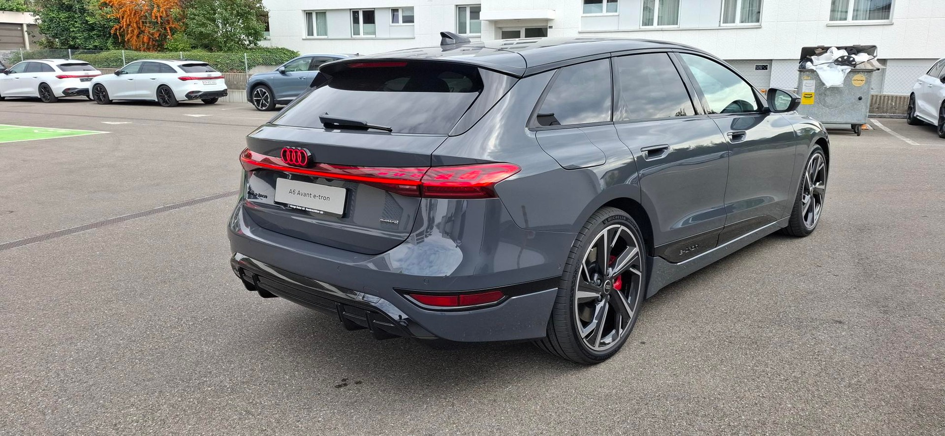 AUDI A6 Avant e-tron quattro-image-4