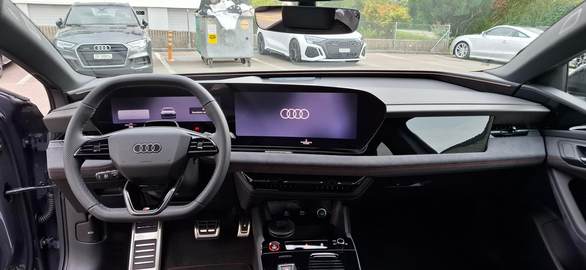 AUDI A6 Avant e-tron quattro-image-9