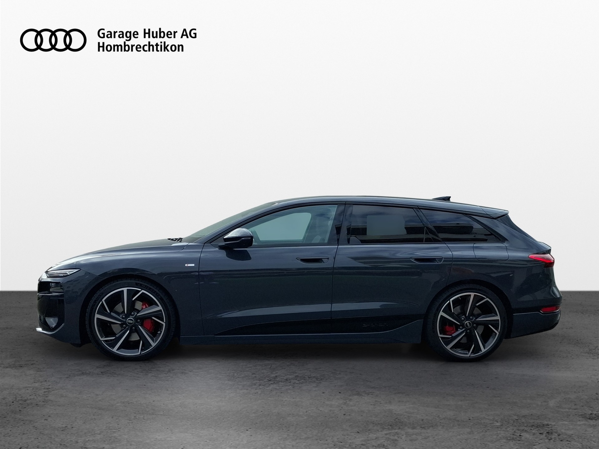 AUDI A6 Avant e-tron quattro-image-1