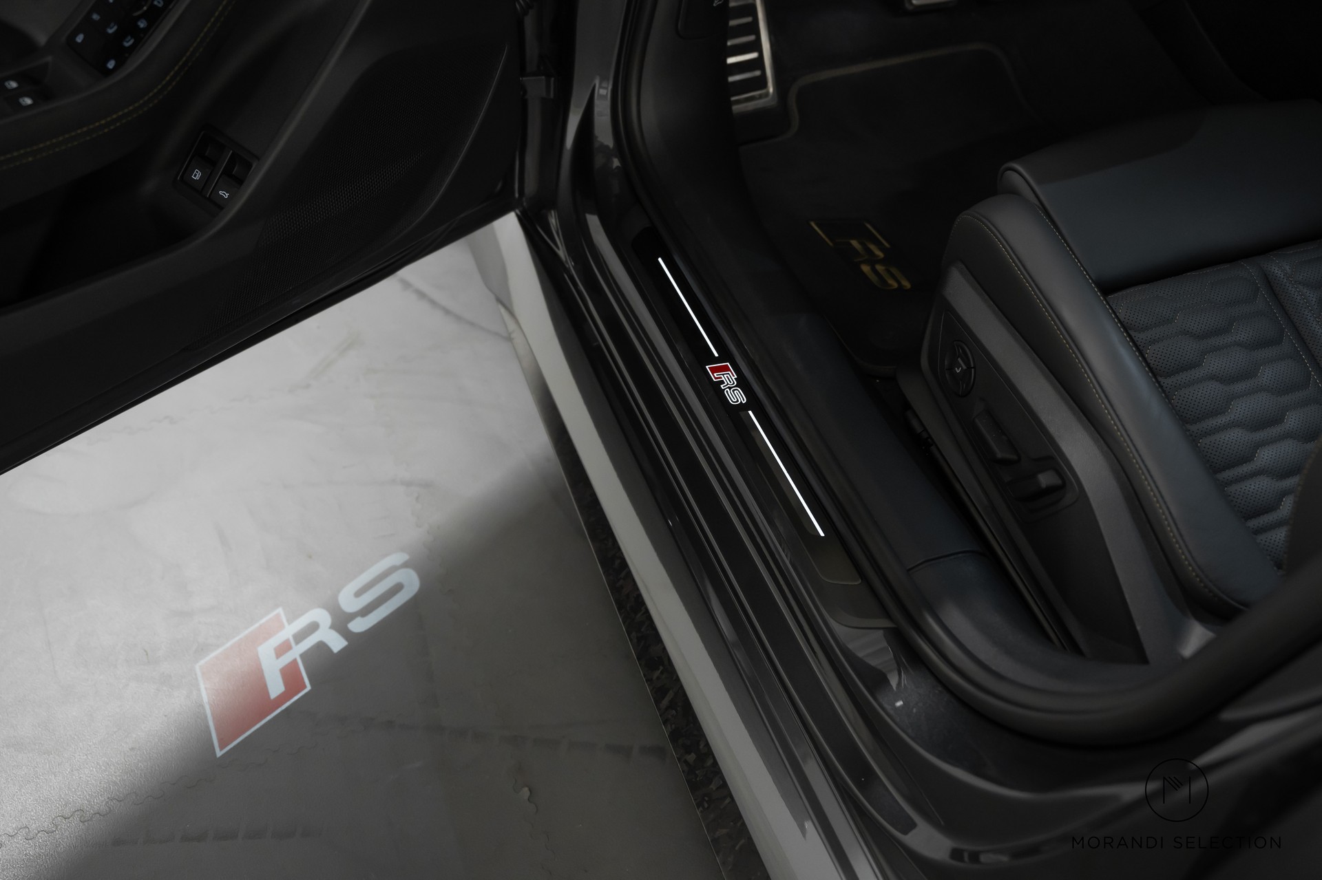 AUDI RS5 Avant 2.9 V6 TFSI e quattro T-Tronic-image-21