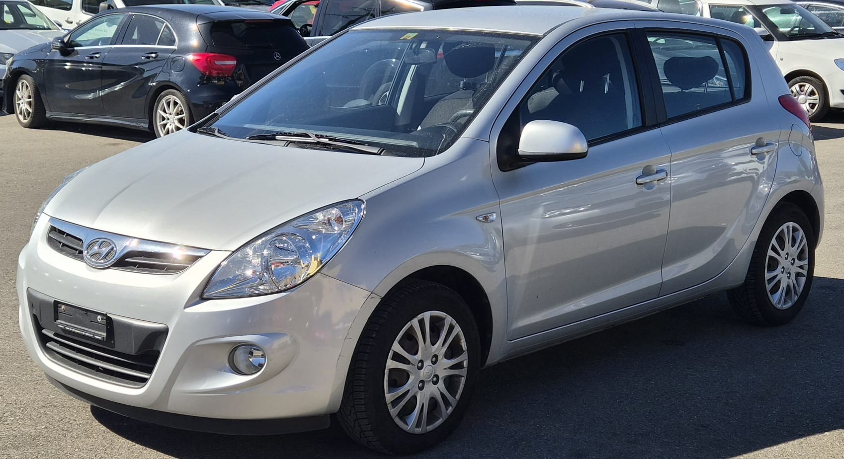 HYUNDAI i20 1.4 Style-image-2