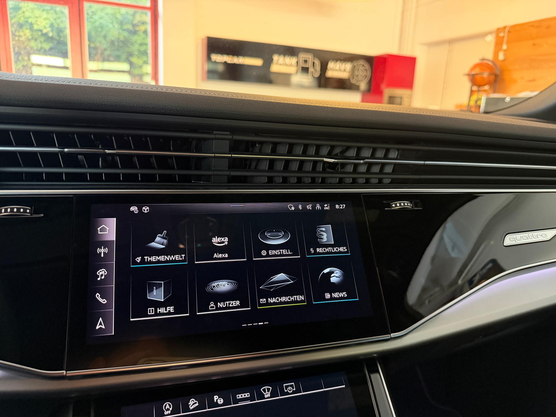 AUDI Q7 45 TDI quattro S Line tiptronic-image-26