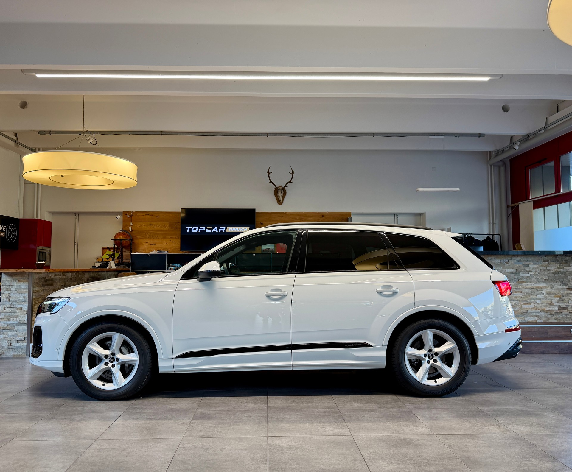AUDI Q7 45 TDI quattro S Line tiptronic-image-2
