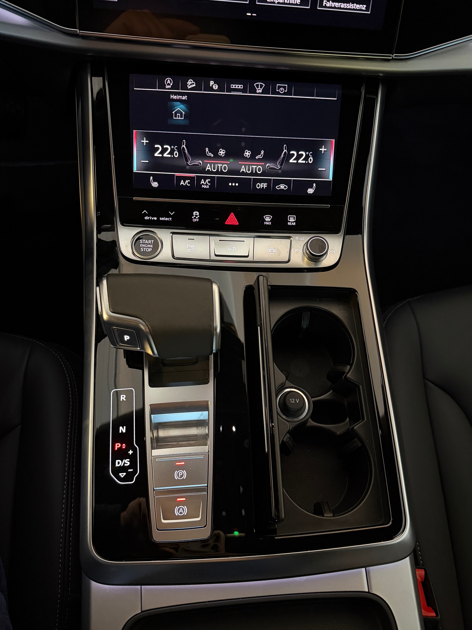 AUDI Q7 45 TDI quattro S Line tiptronic-image-18