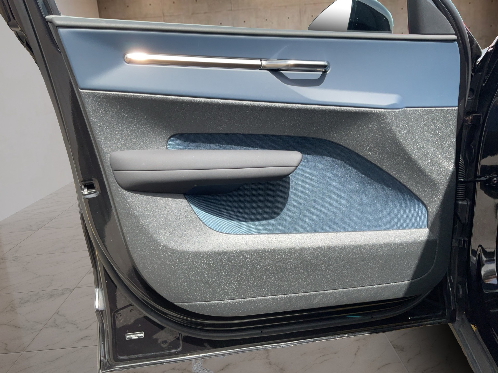 VOLVO EX30 E60 Twin Ultra Performance AWD-image-16