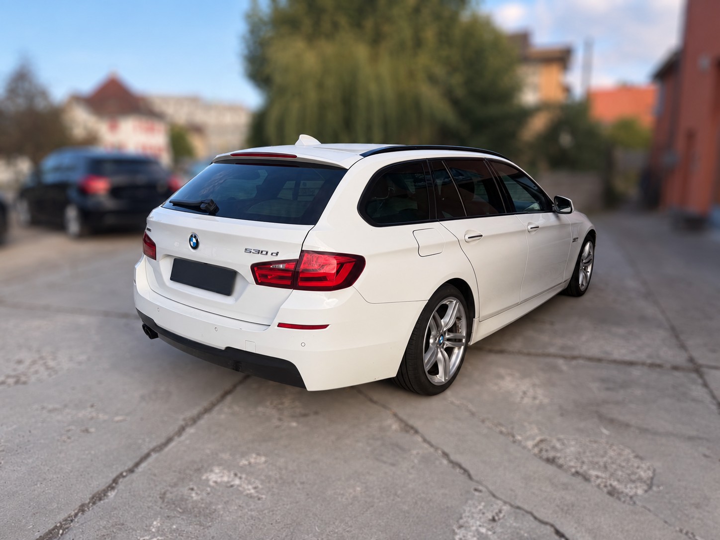 BMW 530d xDrive Touring Steptronic M-Paket-image-4