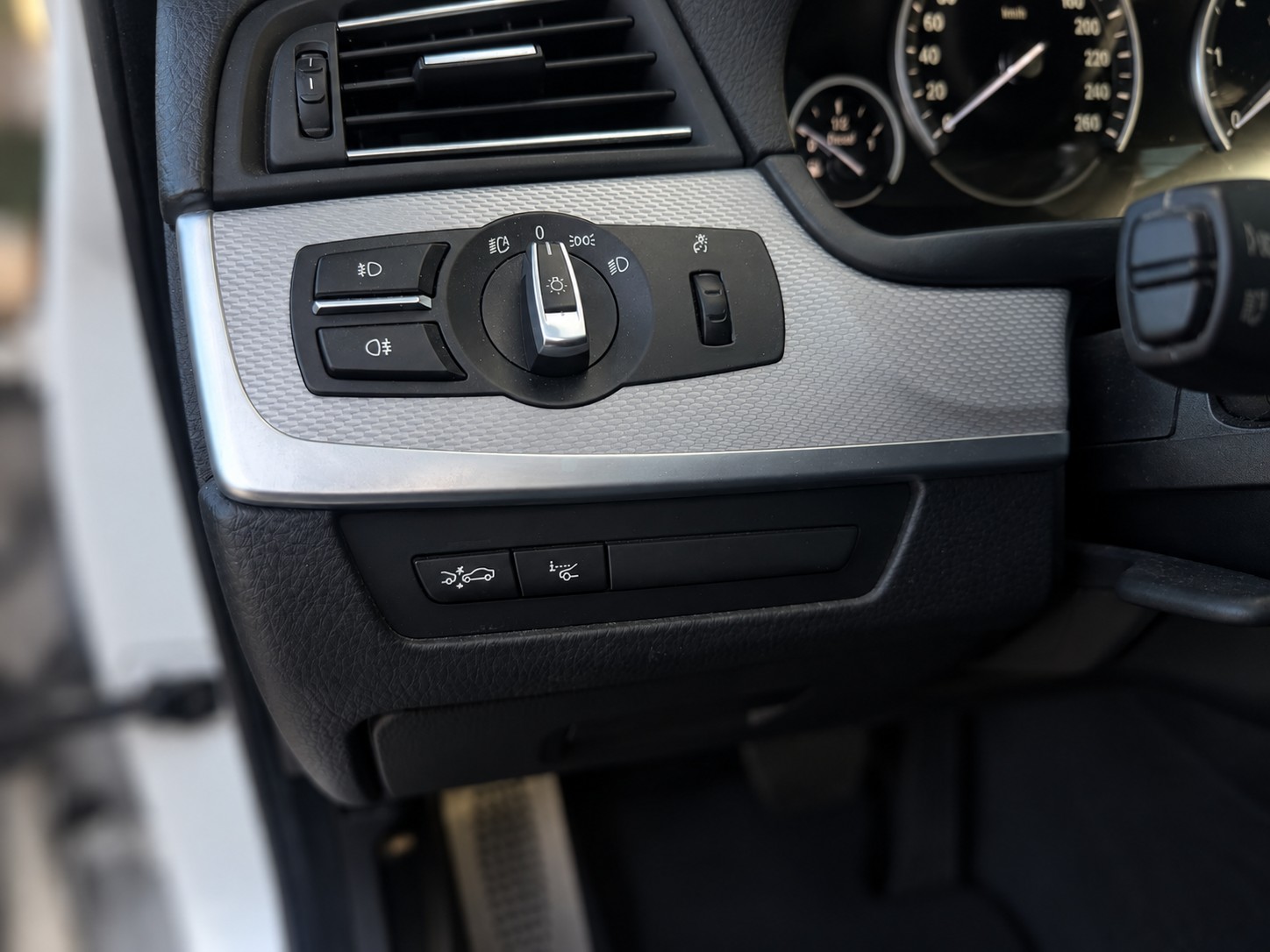 BMW 530d xDrive Touring Steptronic M-Paket-image-9