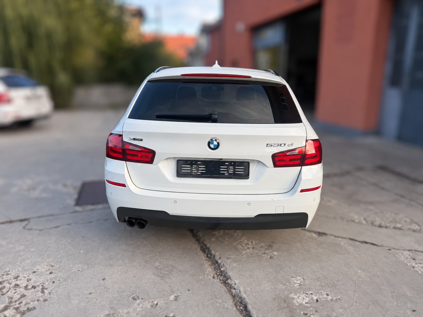 BMW 530d xDrive Touring Steptronic M-Paket-image-3