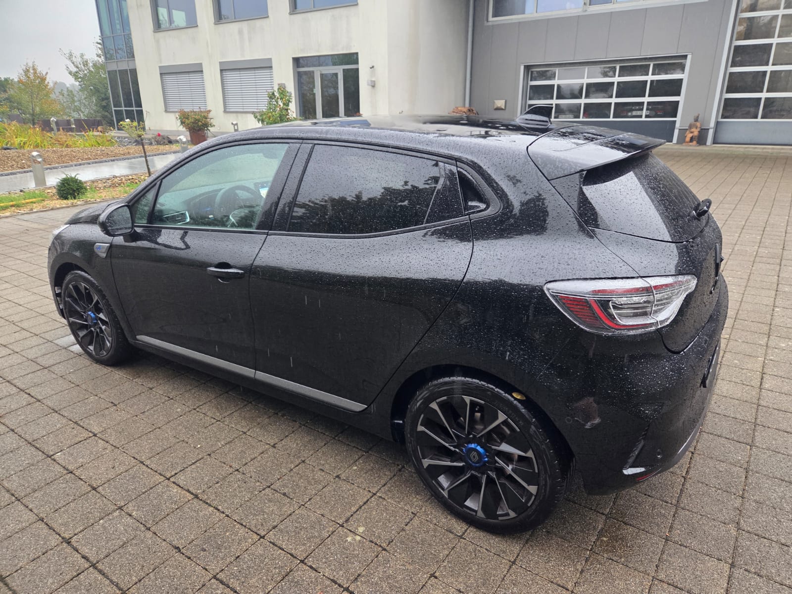 RENAULT Clio 1.6 E-Tech Esprit Alpine-image-7