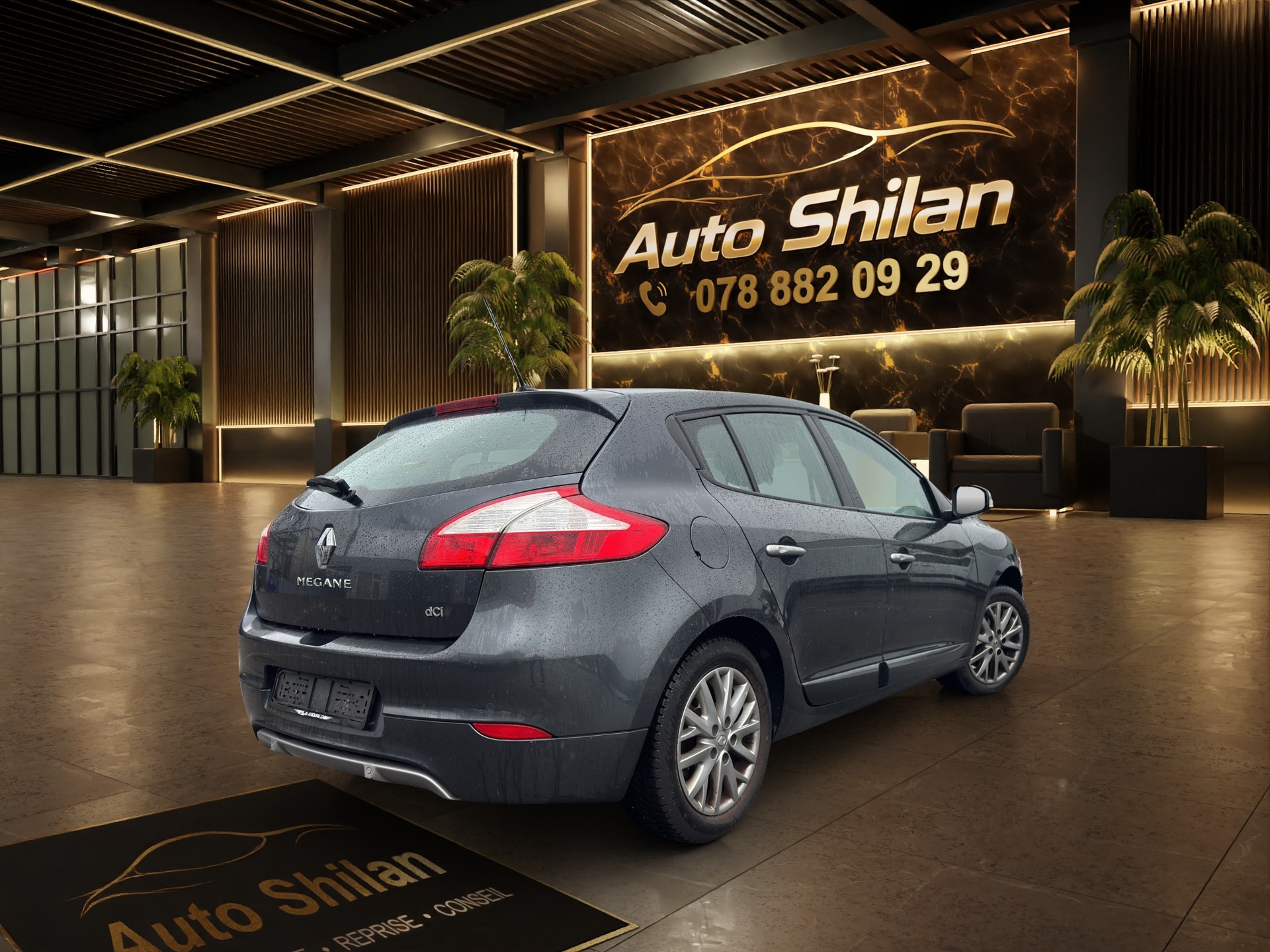 RENAULT MEGANE-image-7